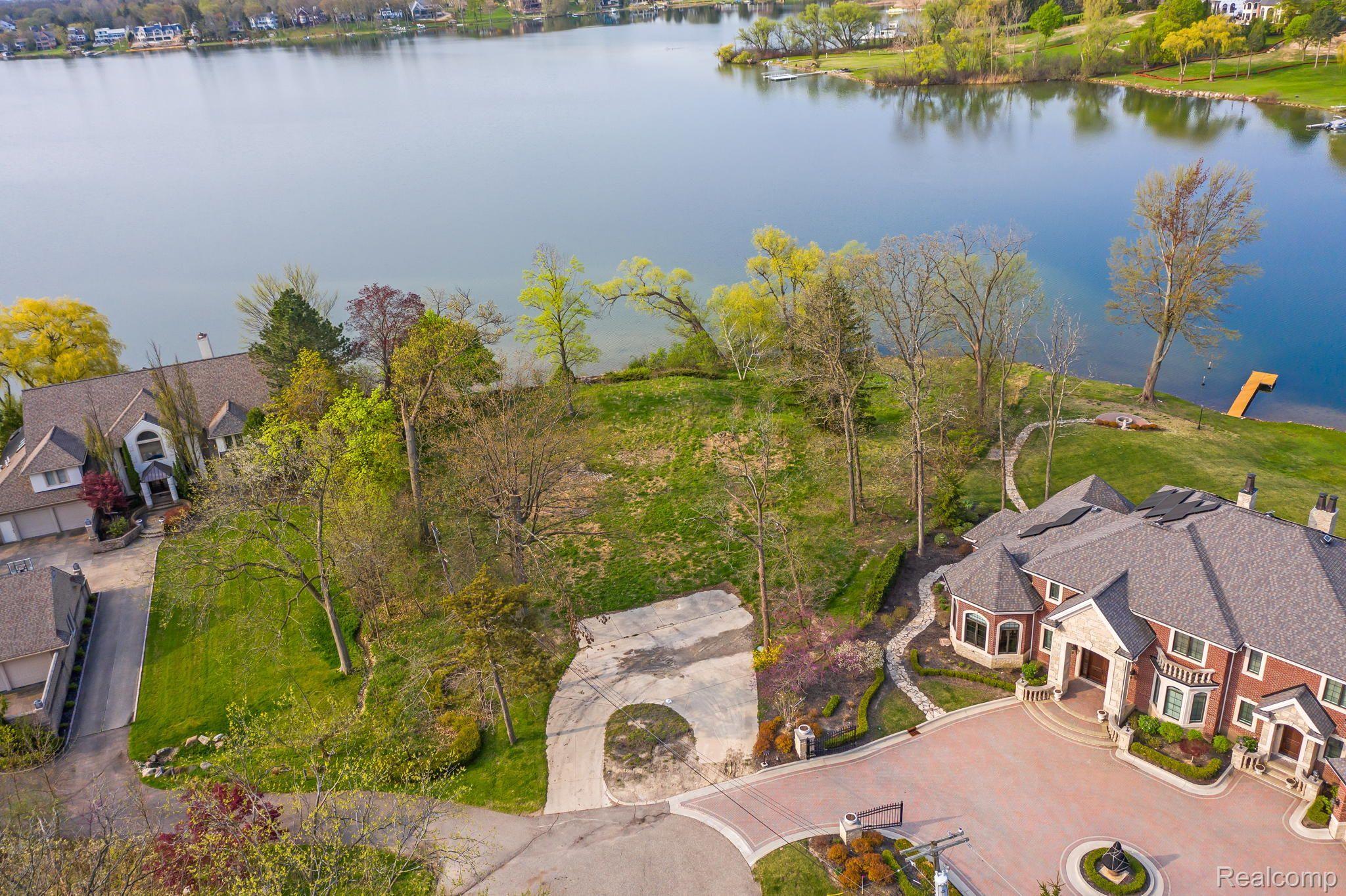2617 COVE Lane