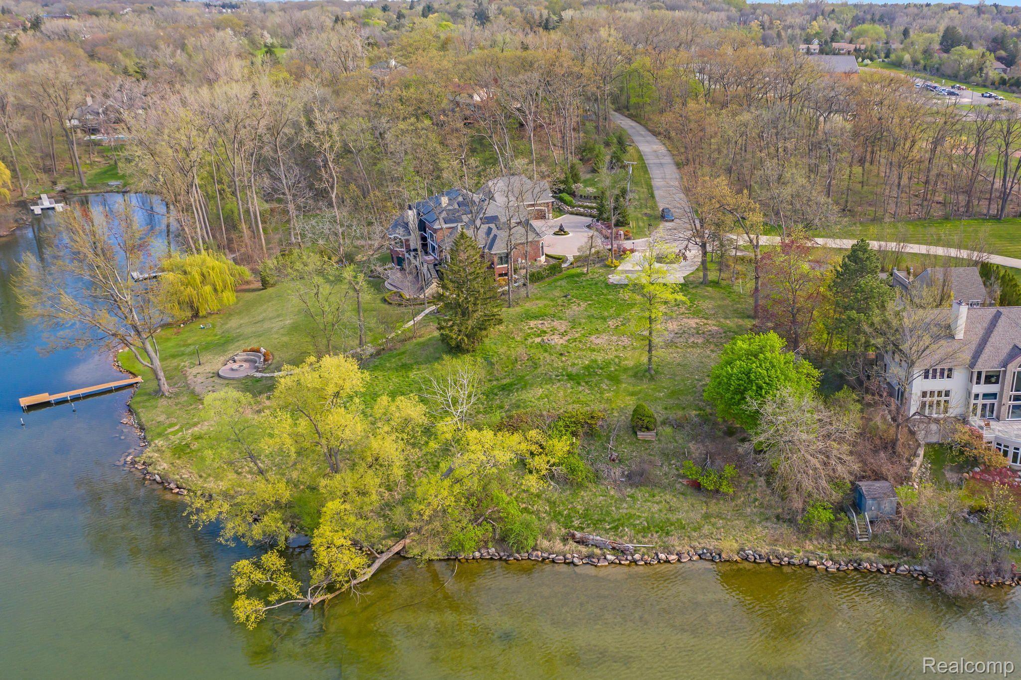 2617 COVE Lane