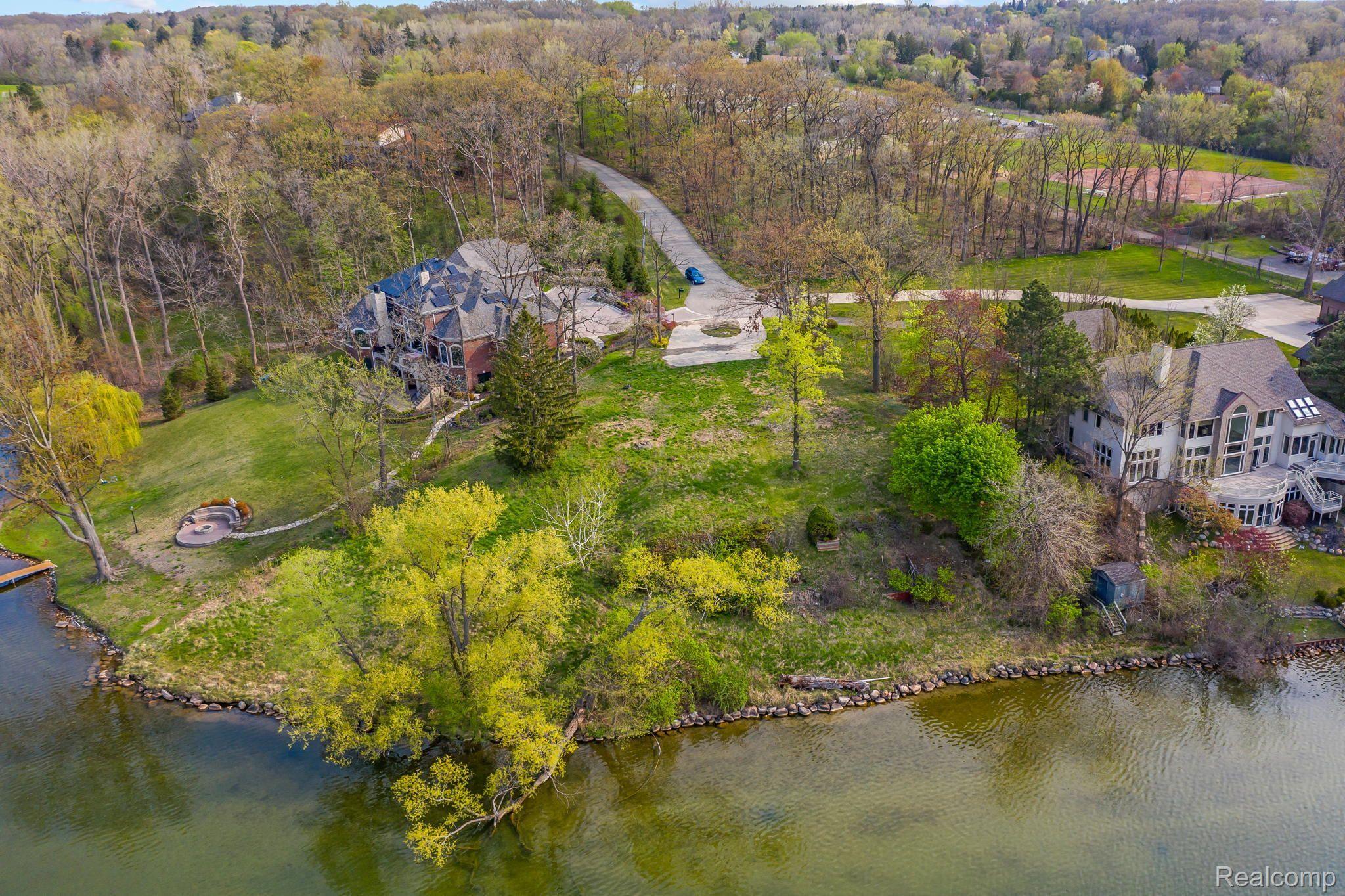 2617 COVE Lane