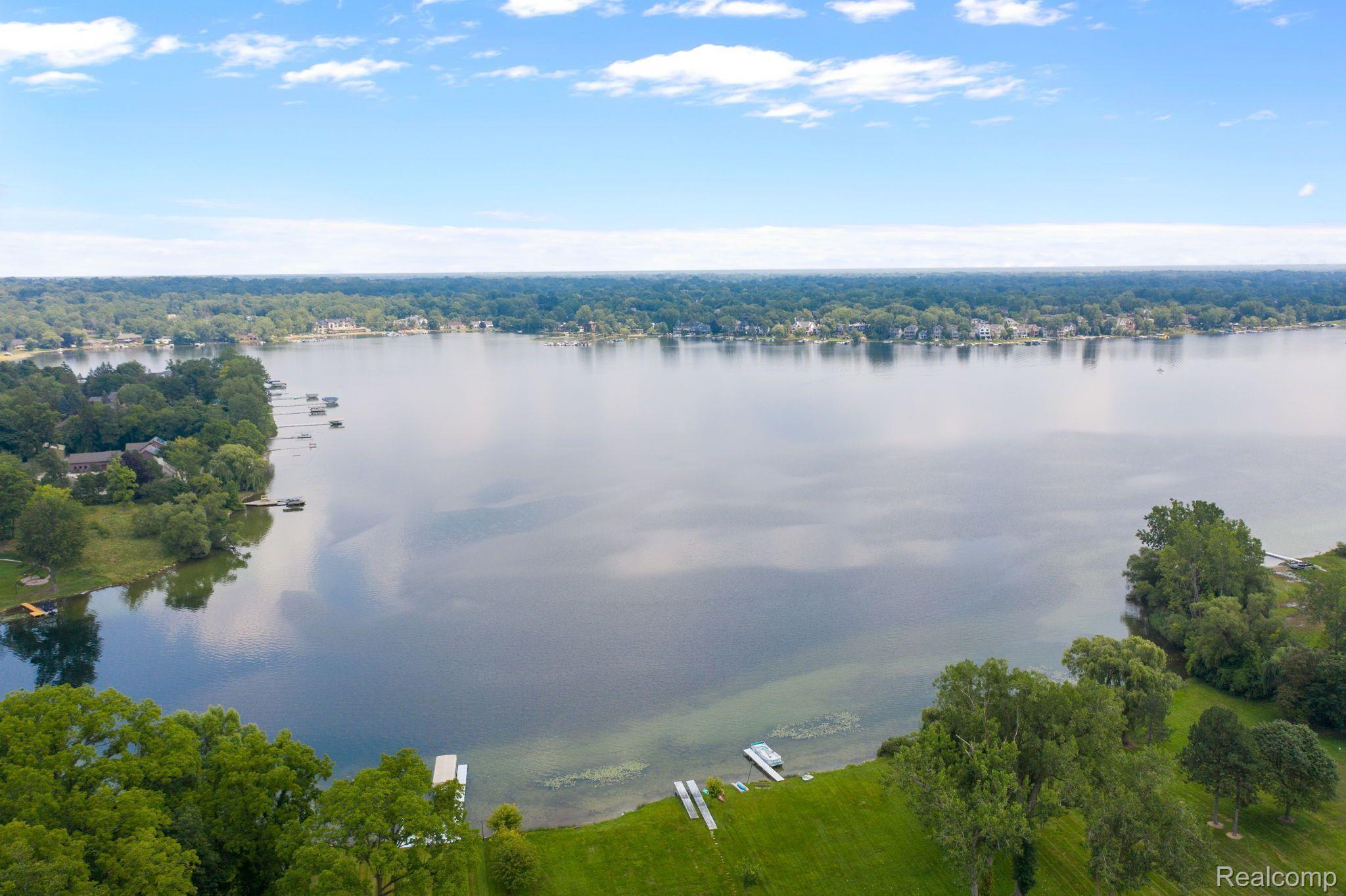 4985 MIDDLEBELT Road