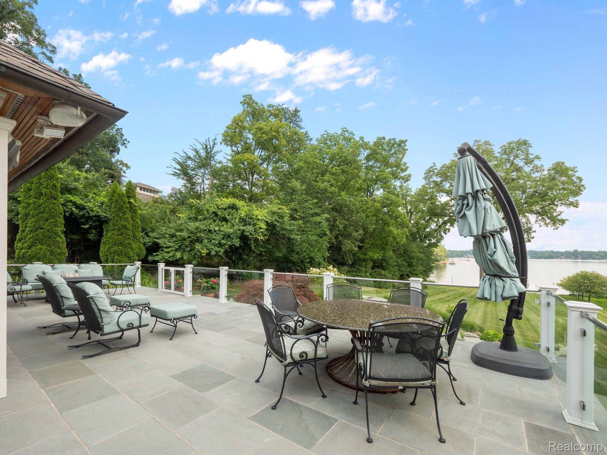 4985 MIDDLEBELT Road