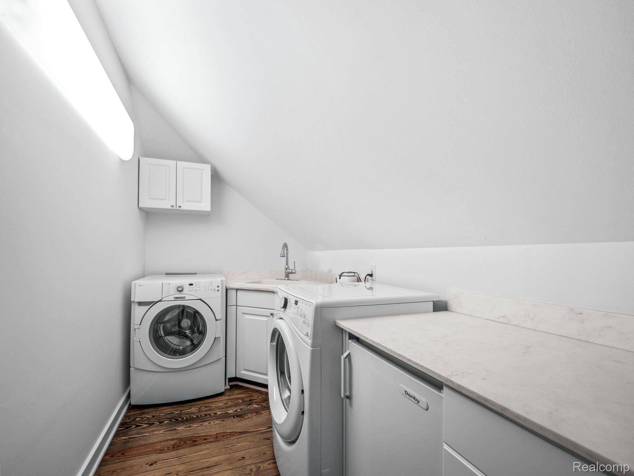 4985 MIDDLEBELT Road