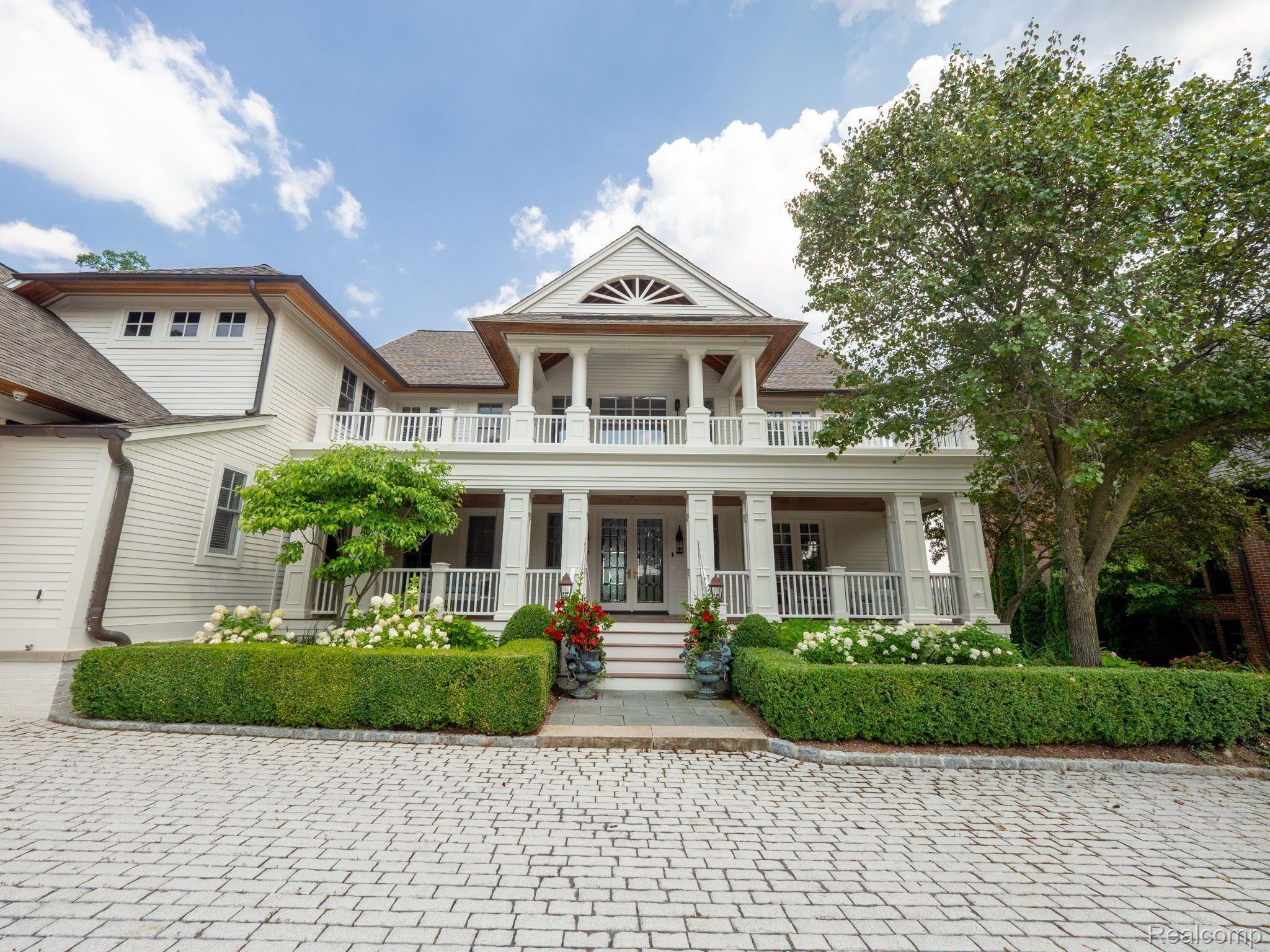 4985 MIDDLEBELT Road