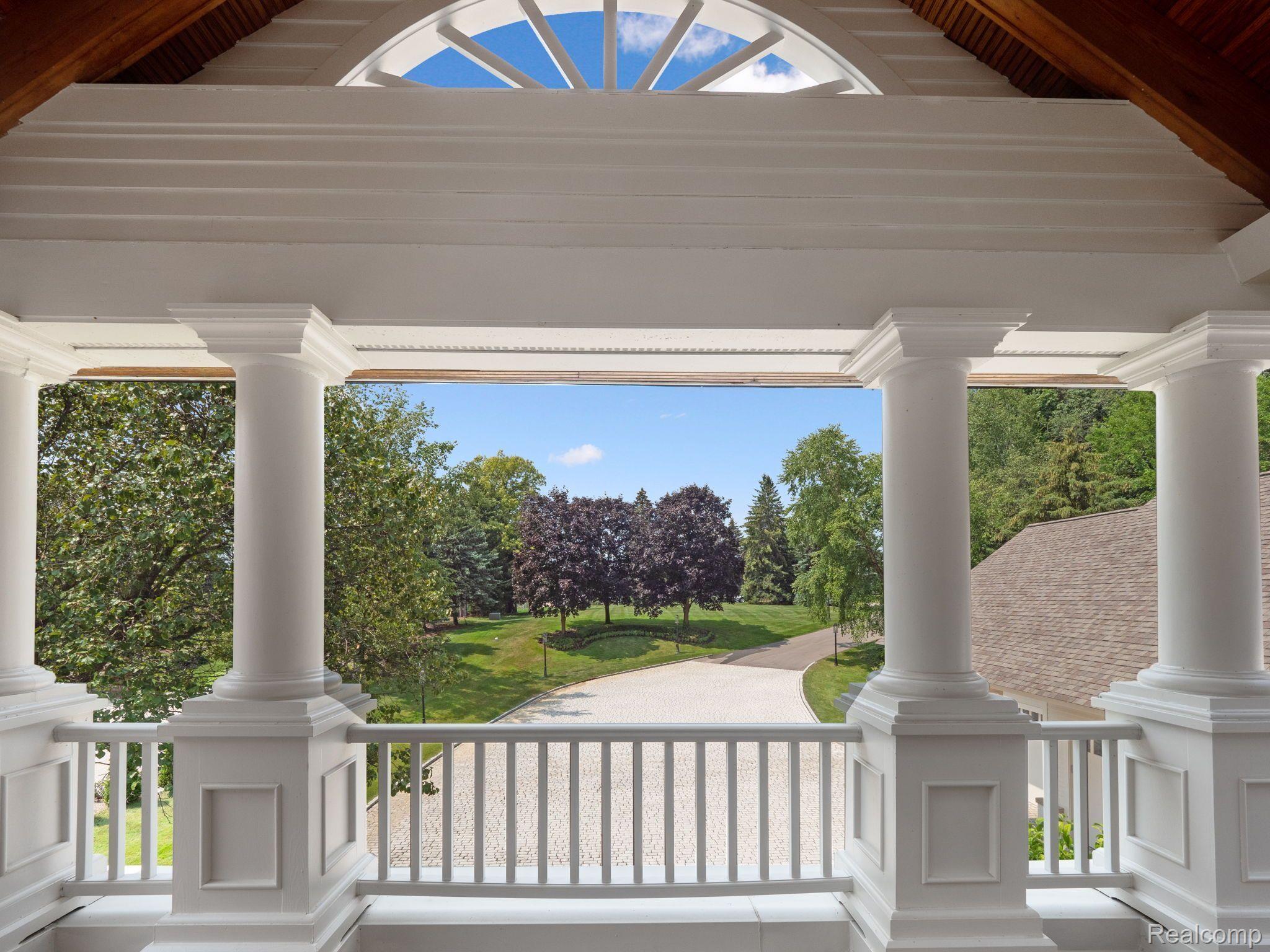 4985 MIDDLEBELT Road