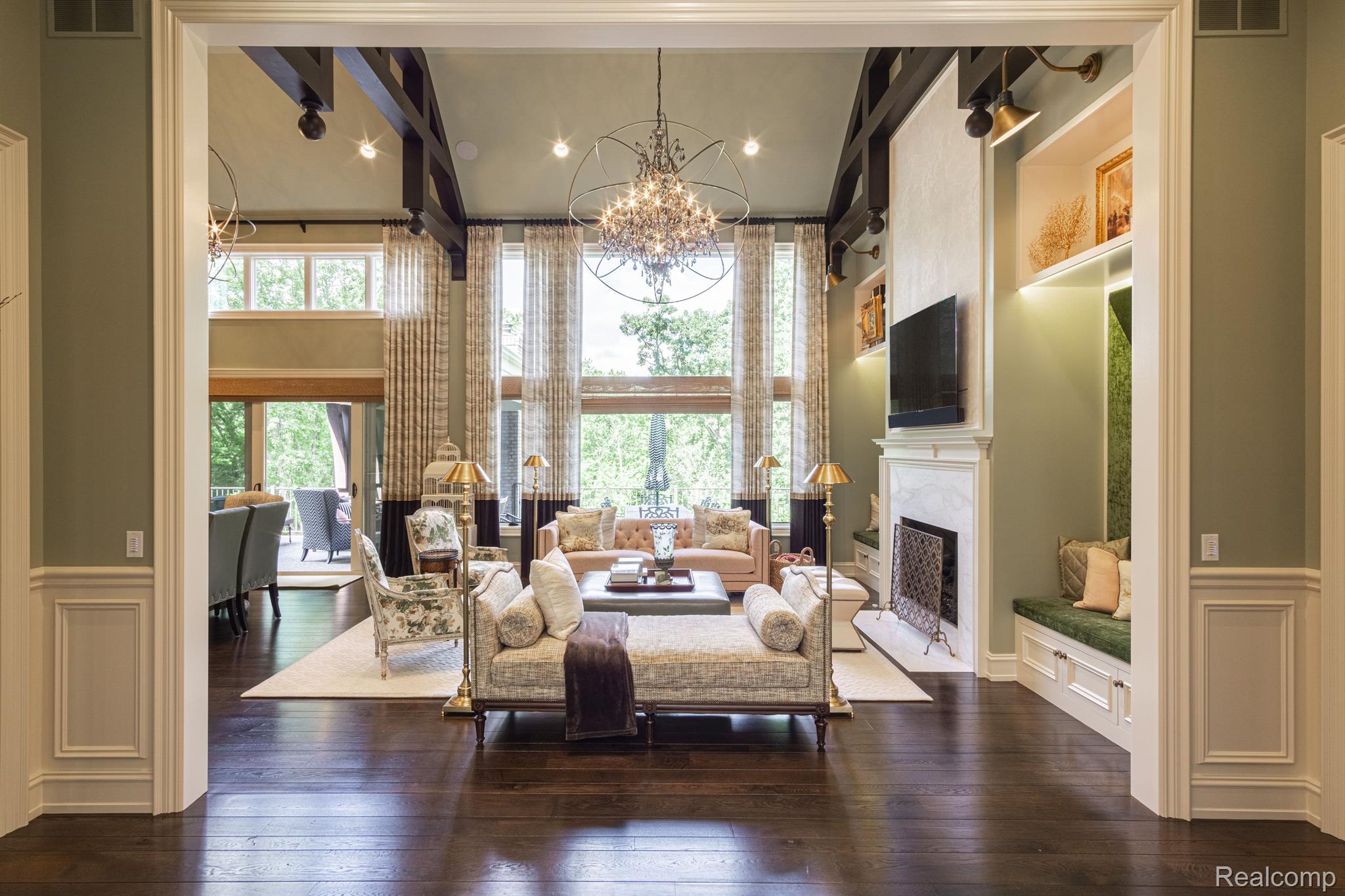 31145 WOODSIDE Drive