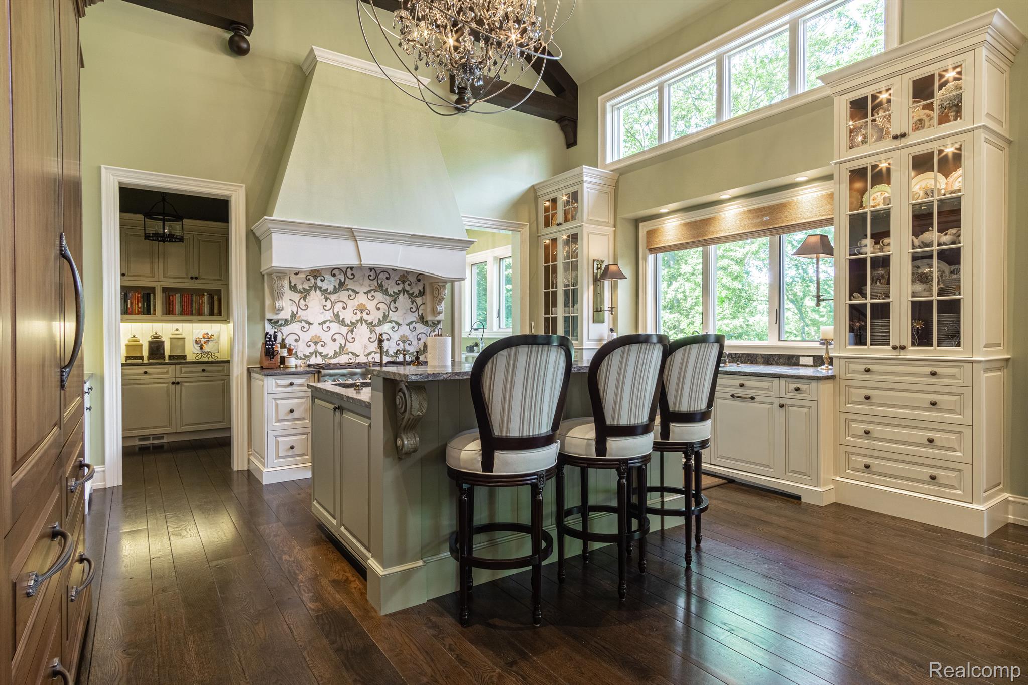 31145 WOODSIDE Drive