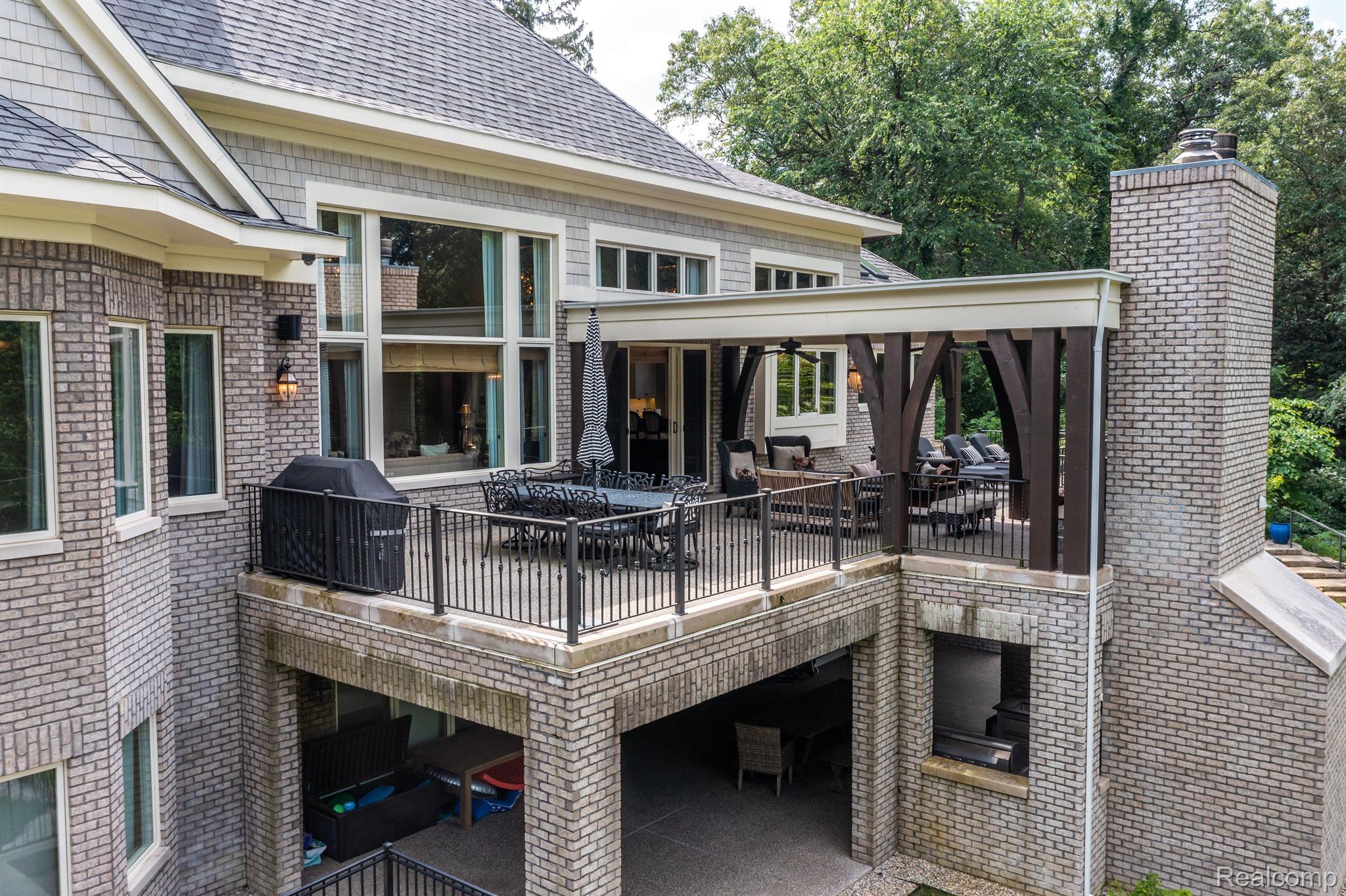 31145 WOODSIDE Drive