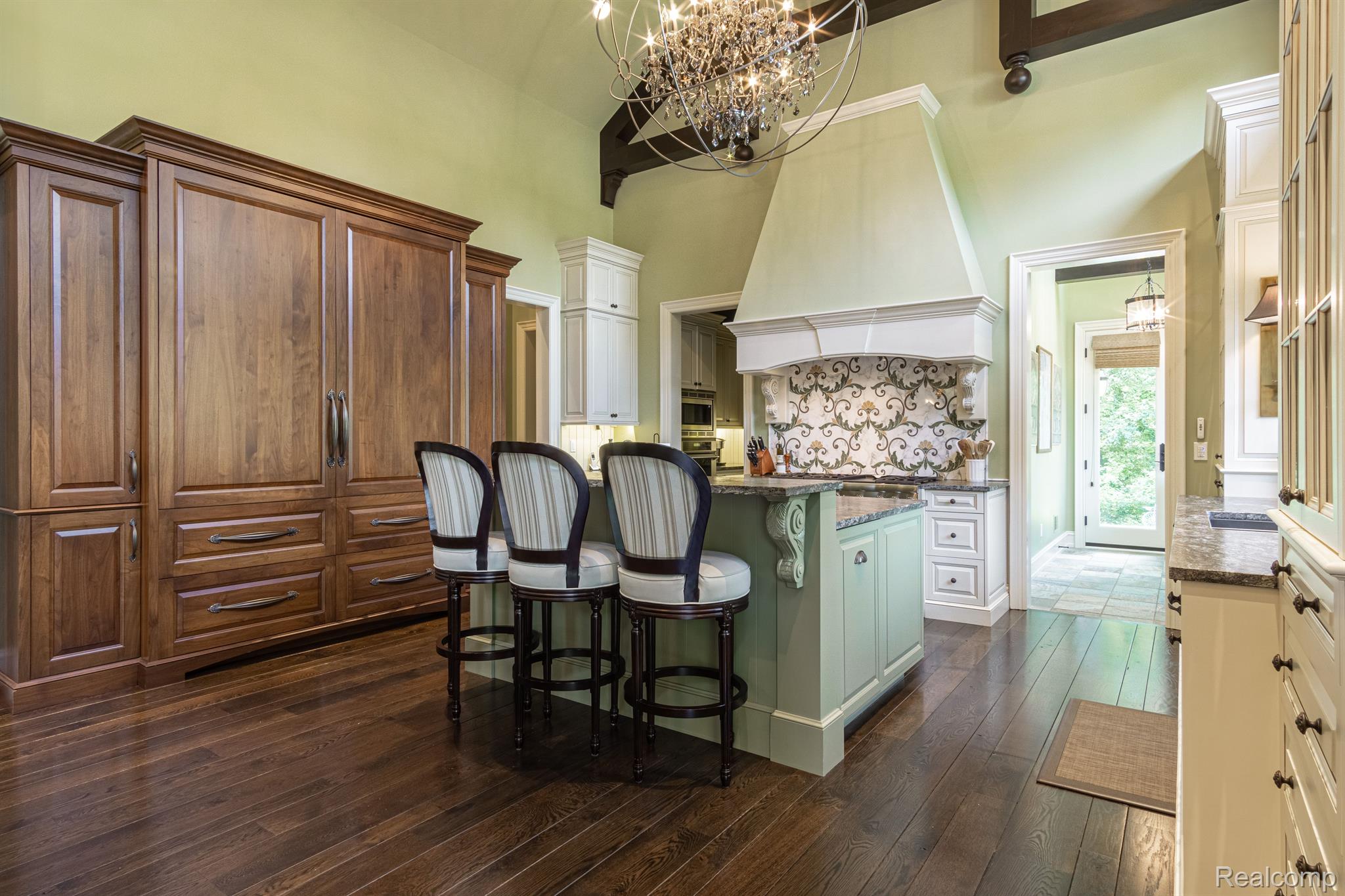 31145 WOODSIDE Drive