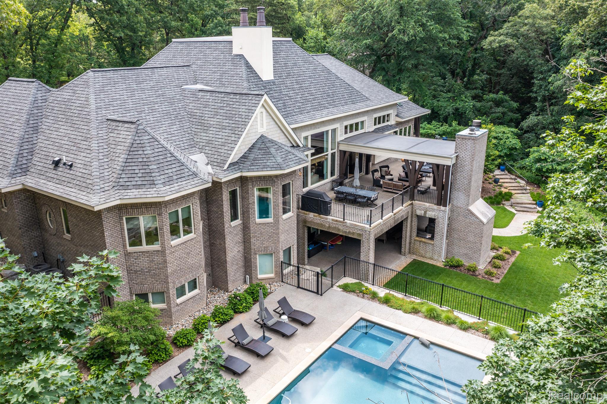 31145 WOODSIDE Drive