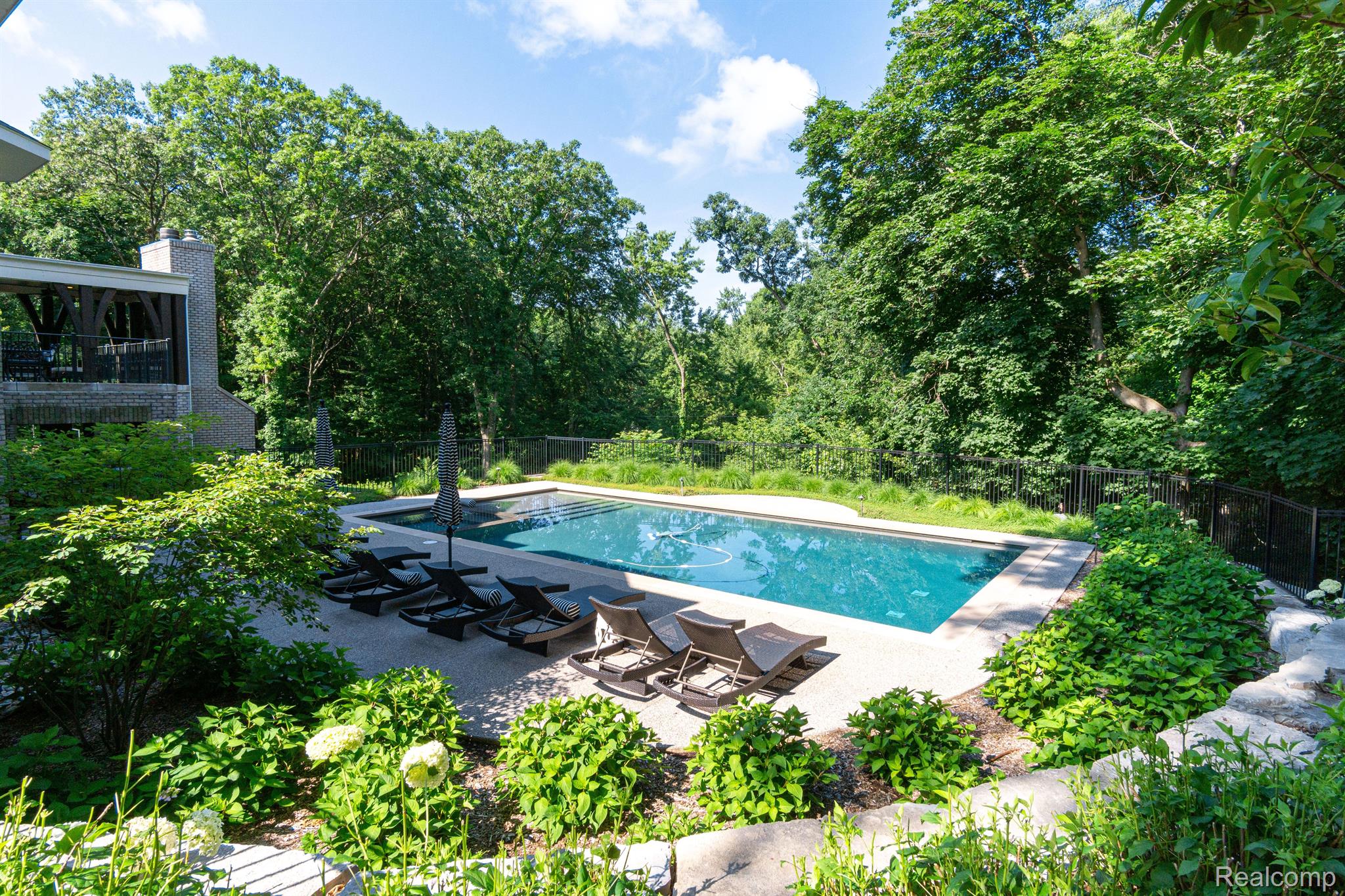 31145 WOODSIDE Drive