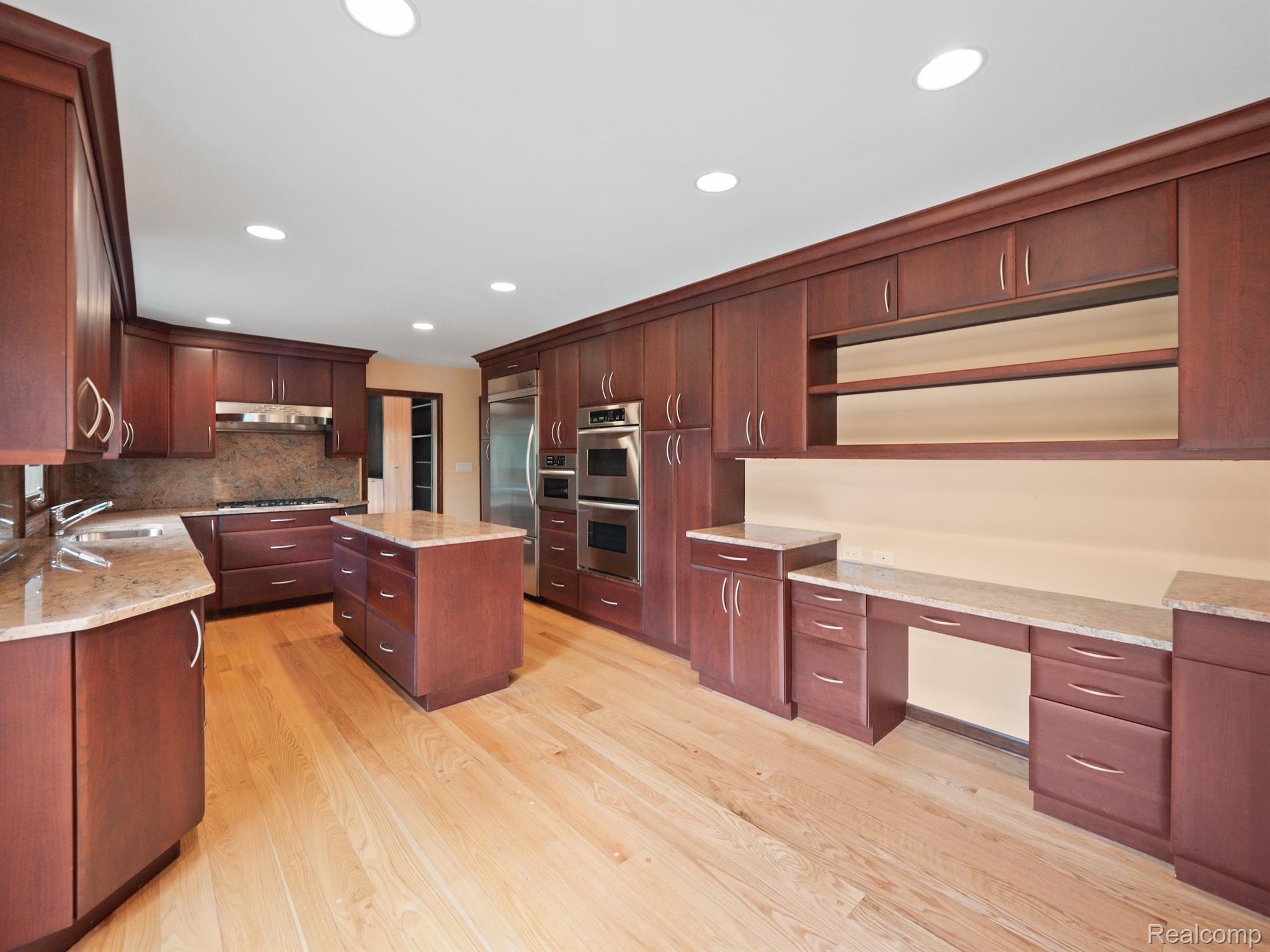 7437 STONY RIVER Court