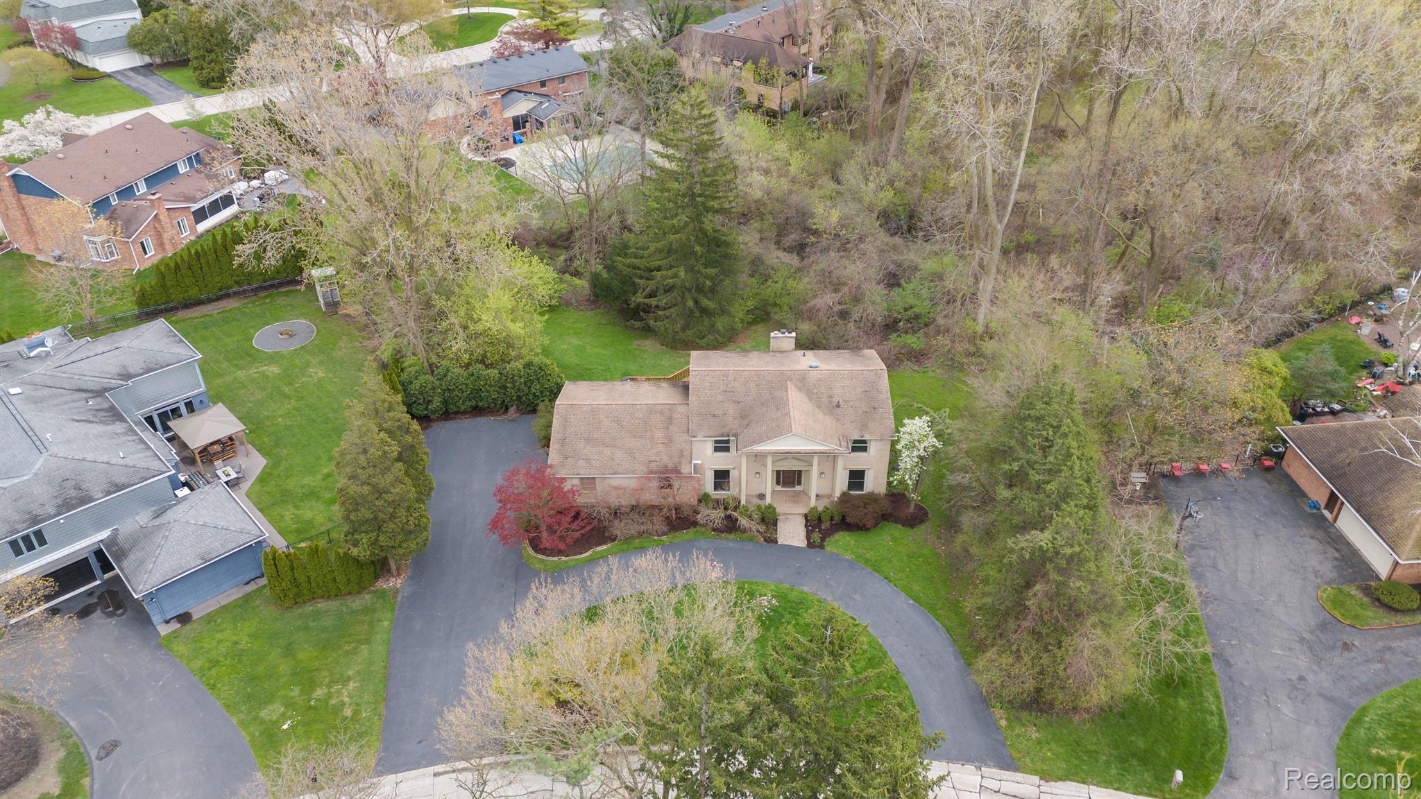 7437 STONY RIVER Court