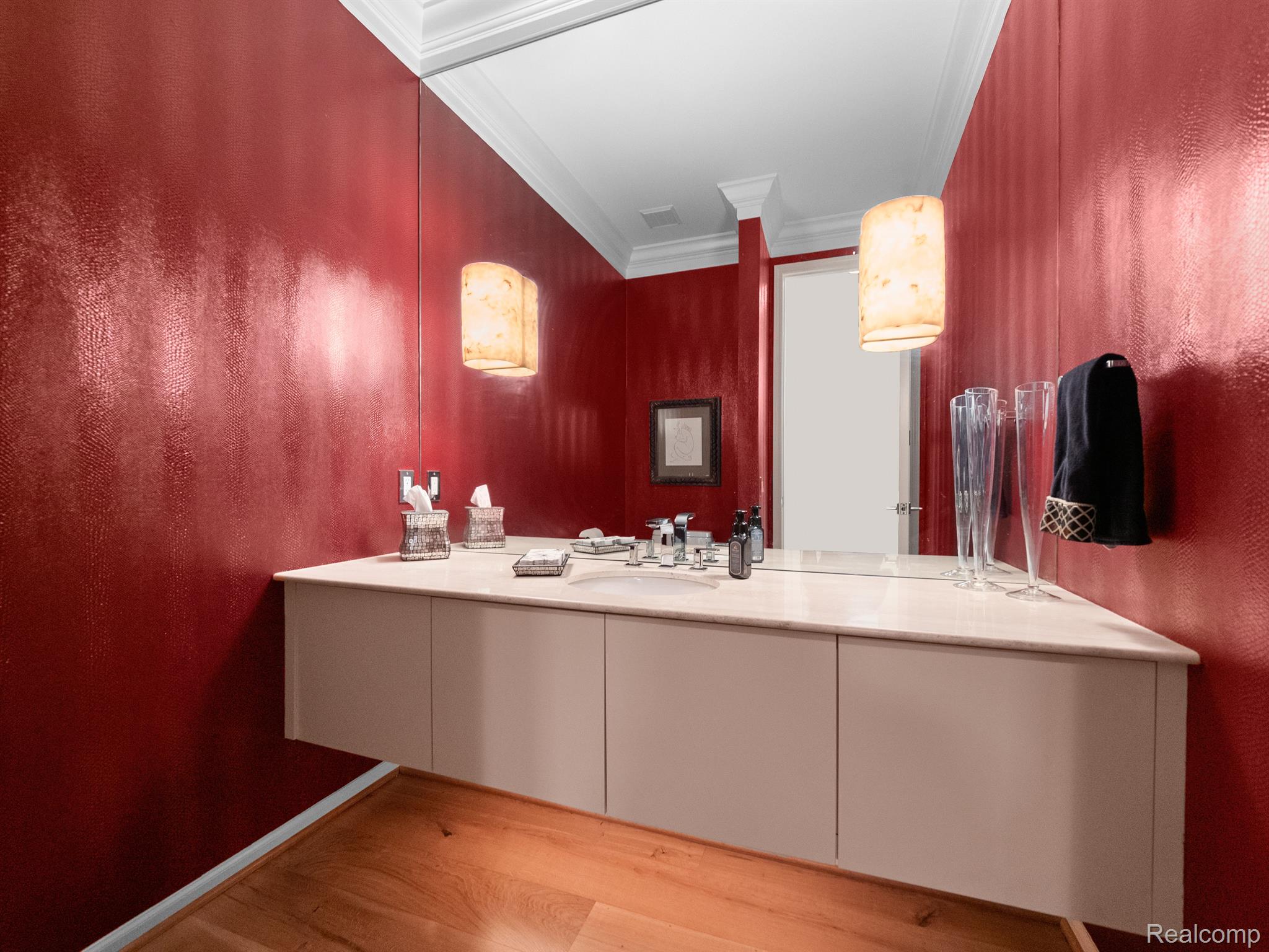 2822 BIRCHWOOD Court