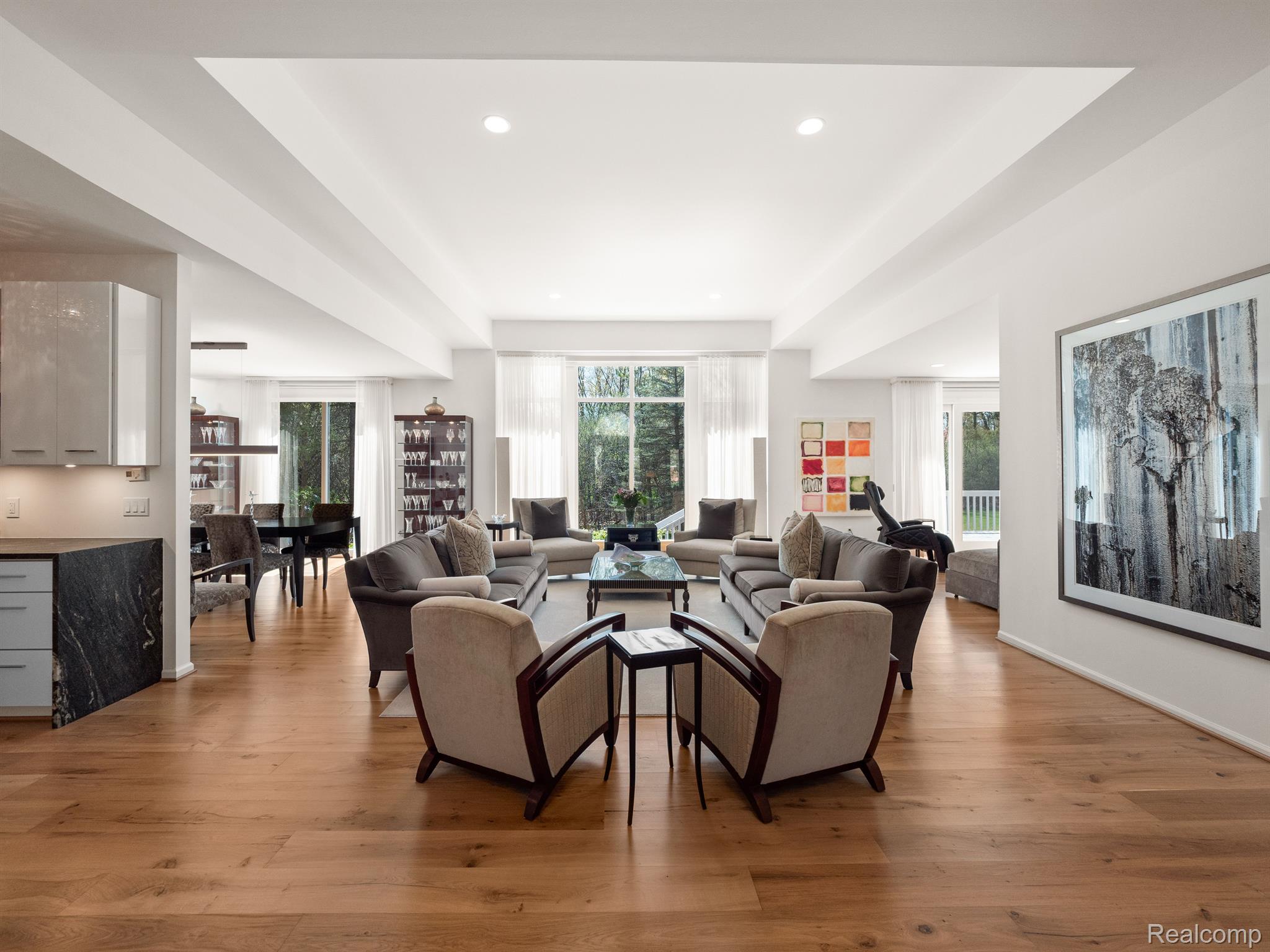 2822 BIRCHWOOD Court