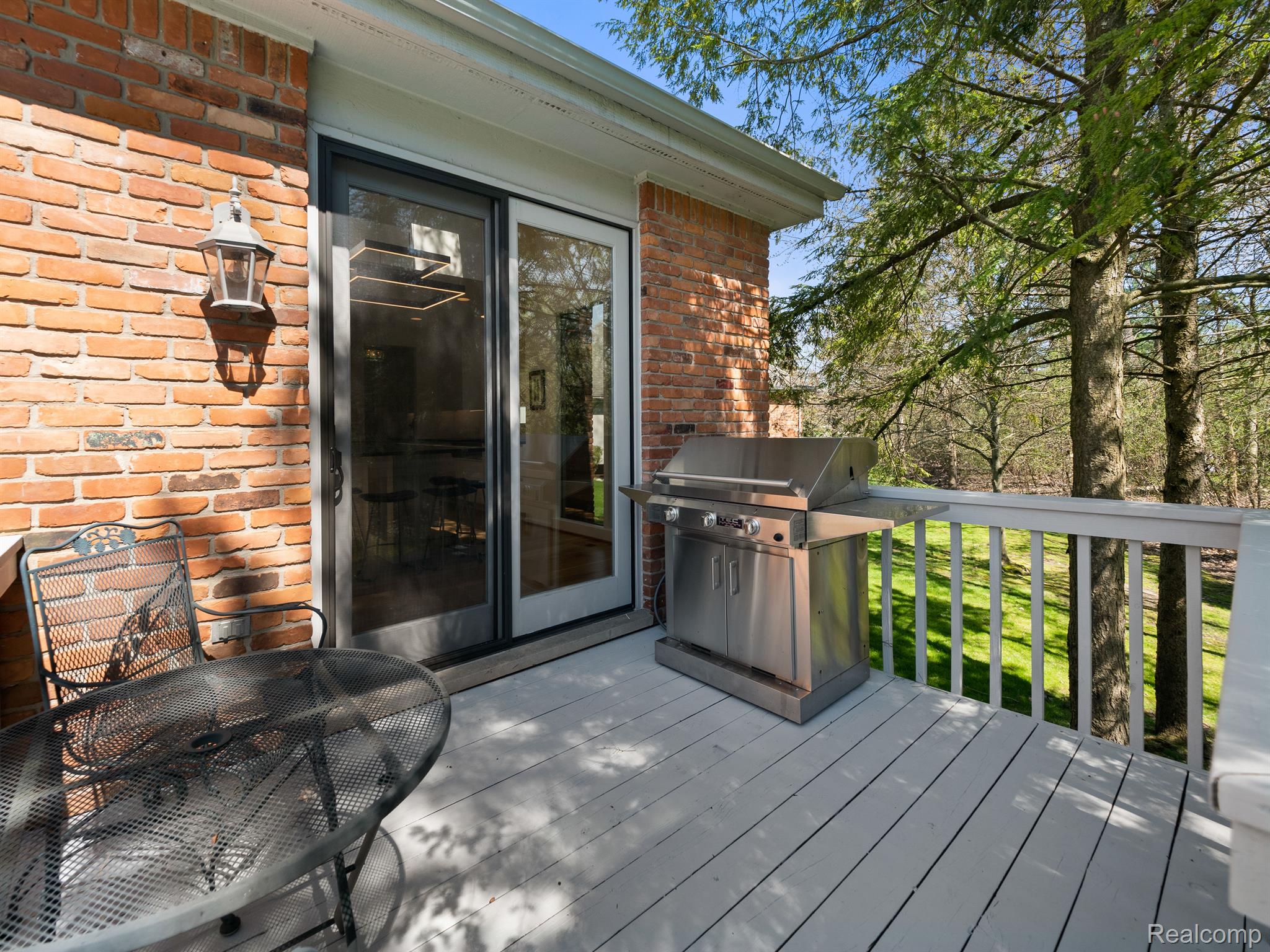 2822 BIRCHWOOD Court