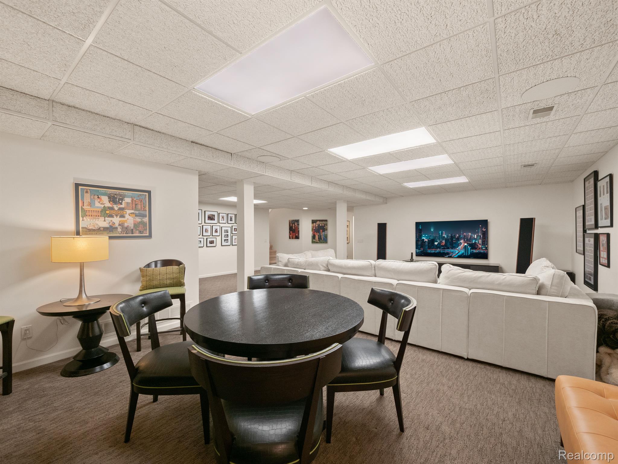 2822 BIRCHWOOD Court