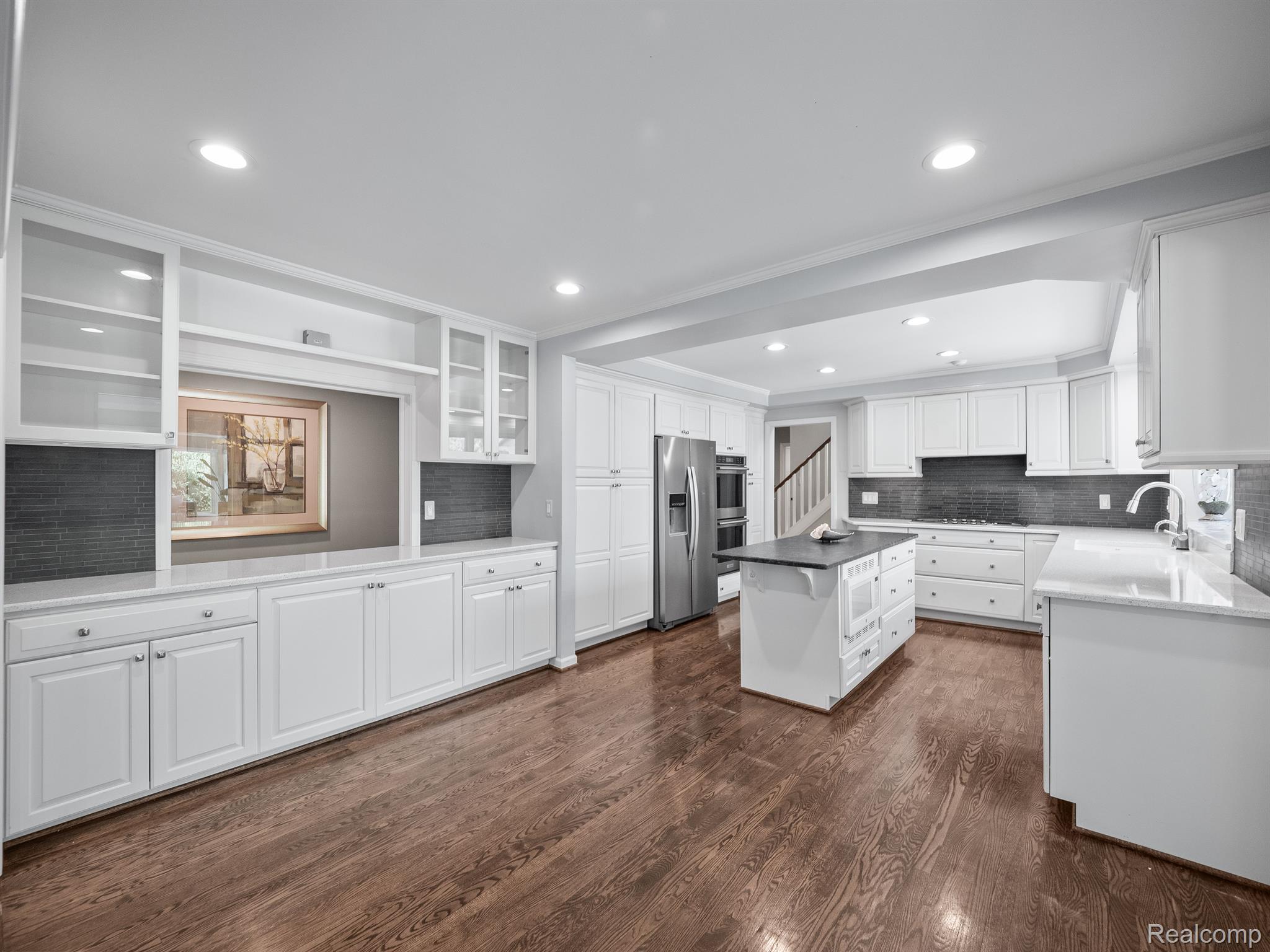 662 BENNINGTON Drive