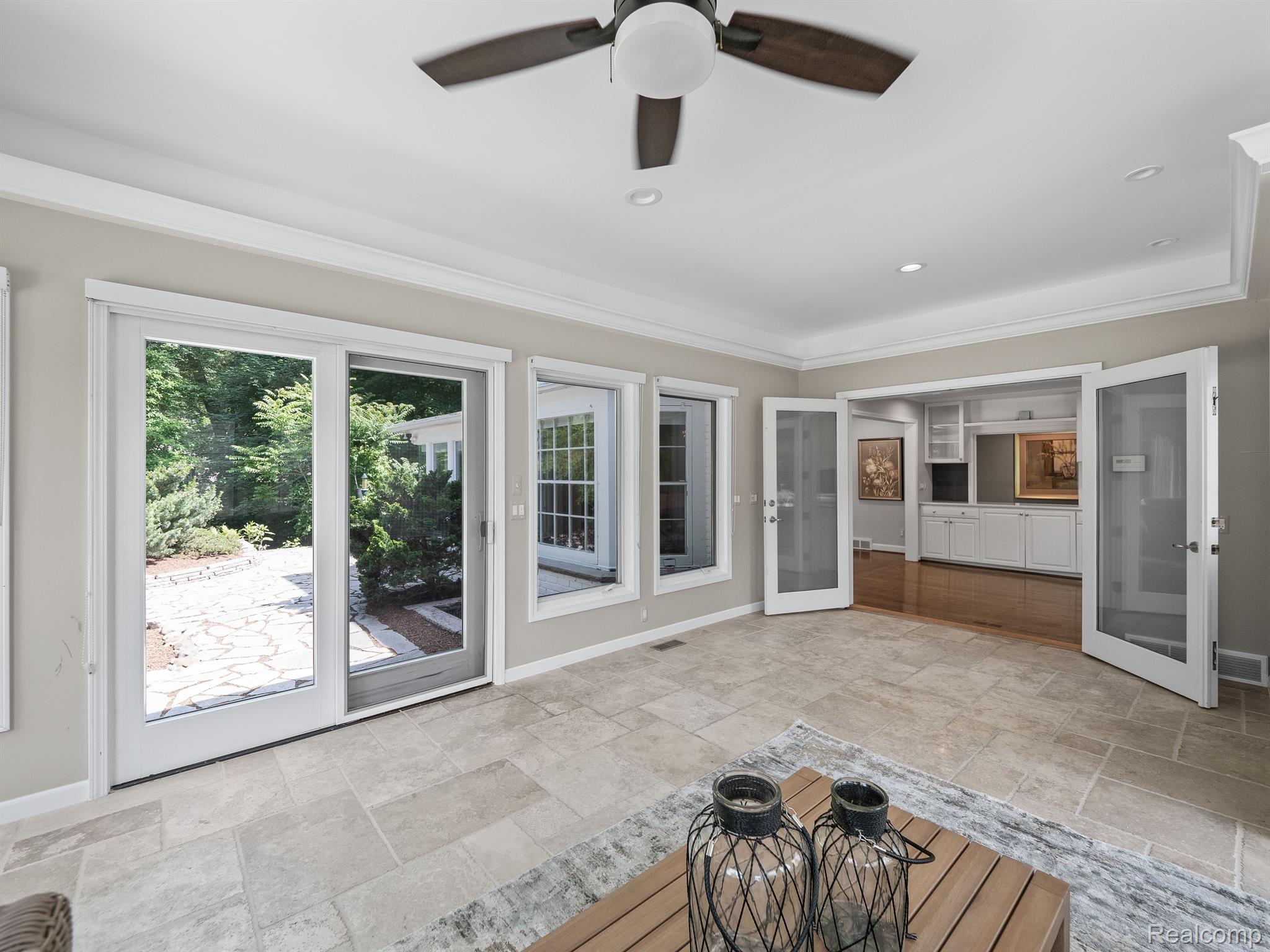 662 BENNINGTON Drive