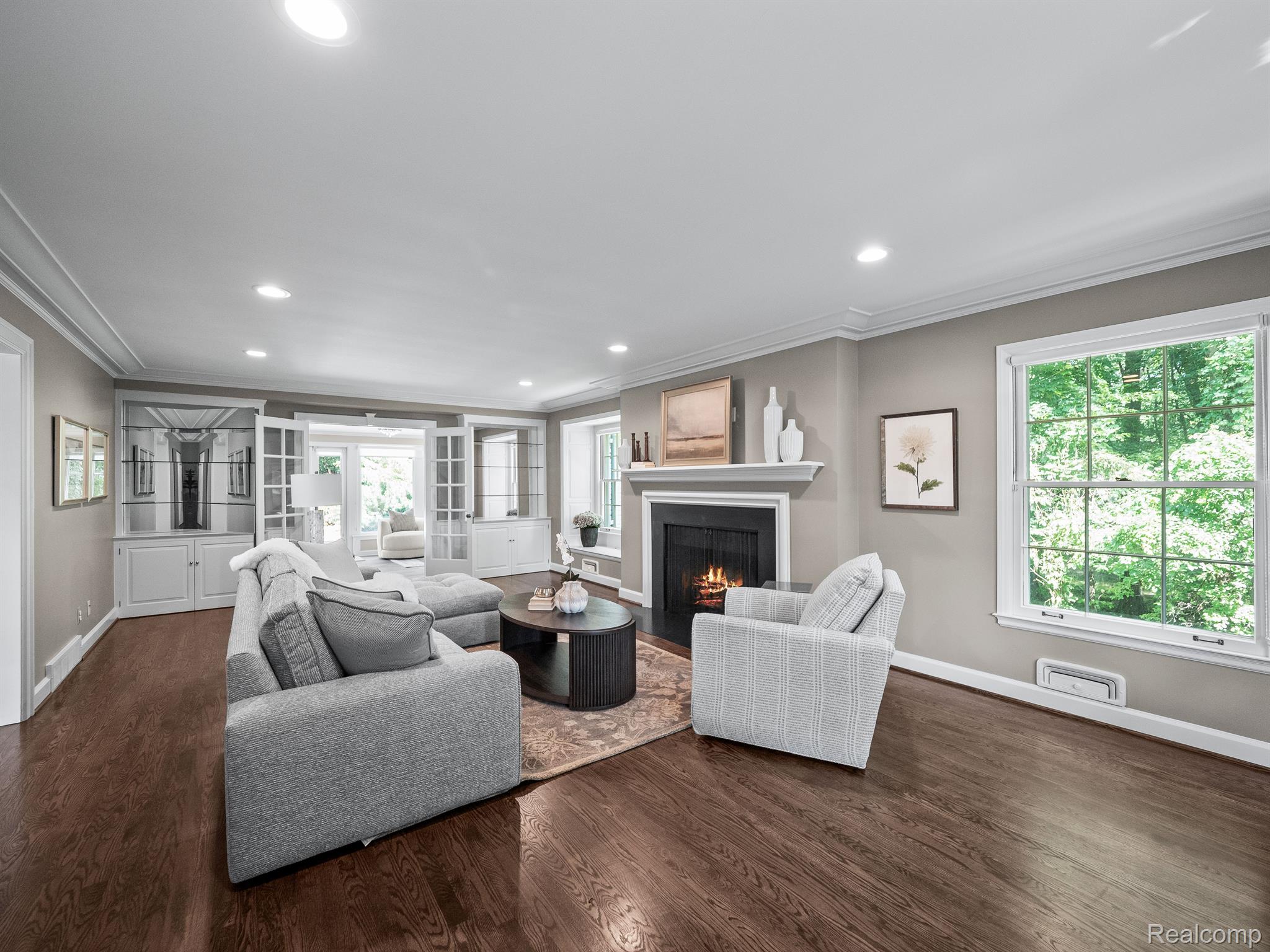 662 BENNINGTON Drive