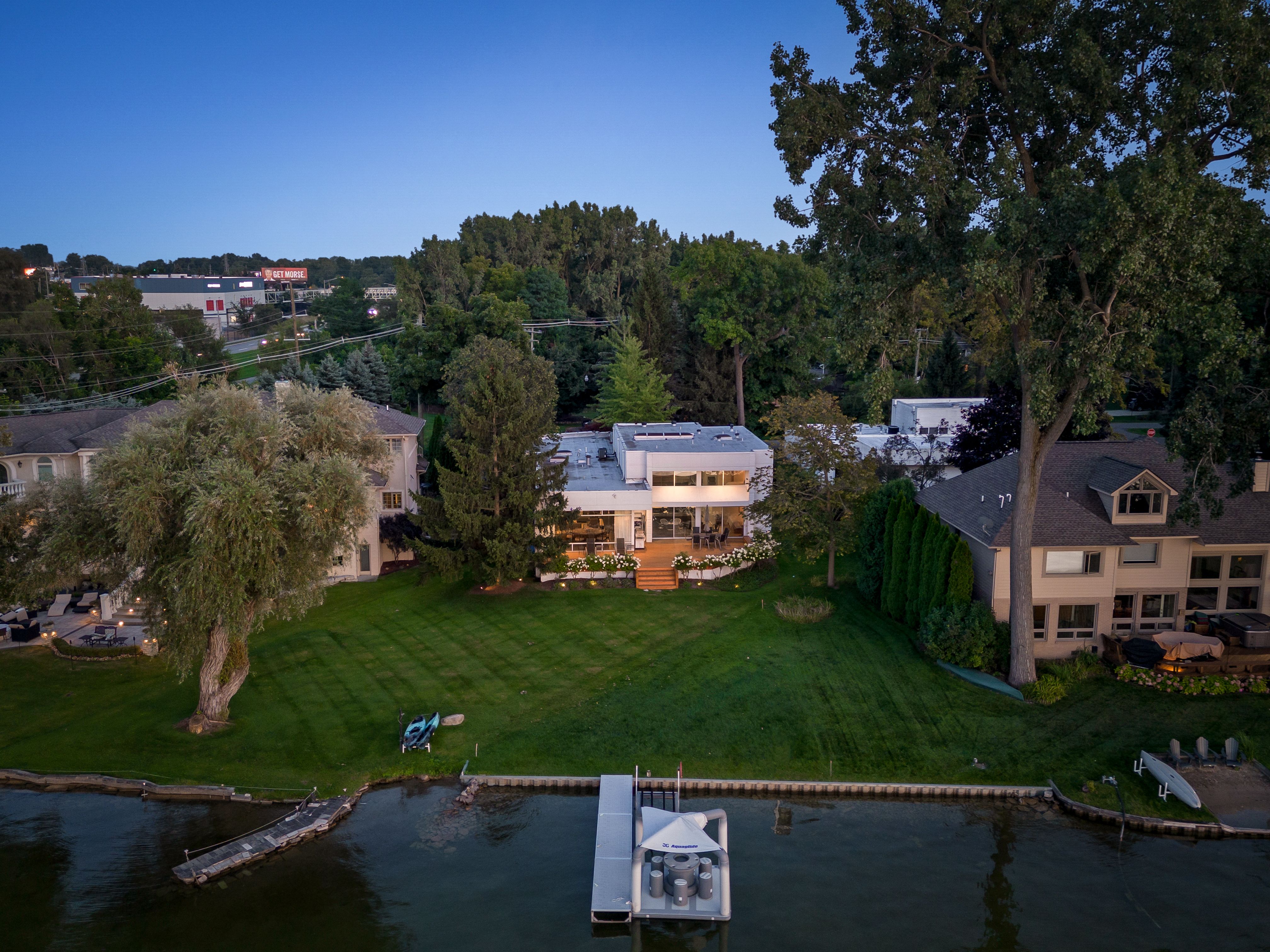 2030 GARLAND Street