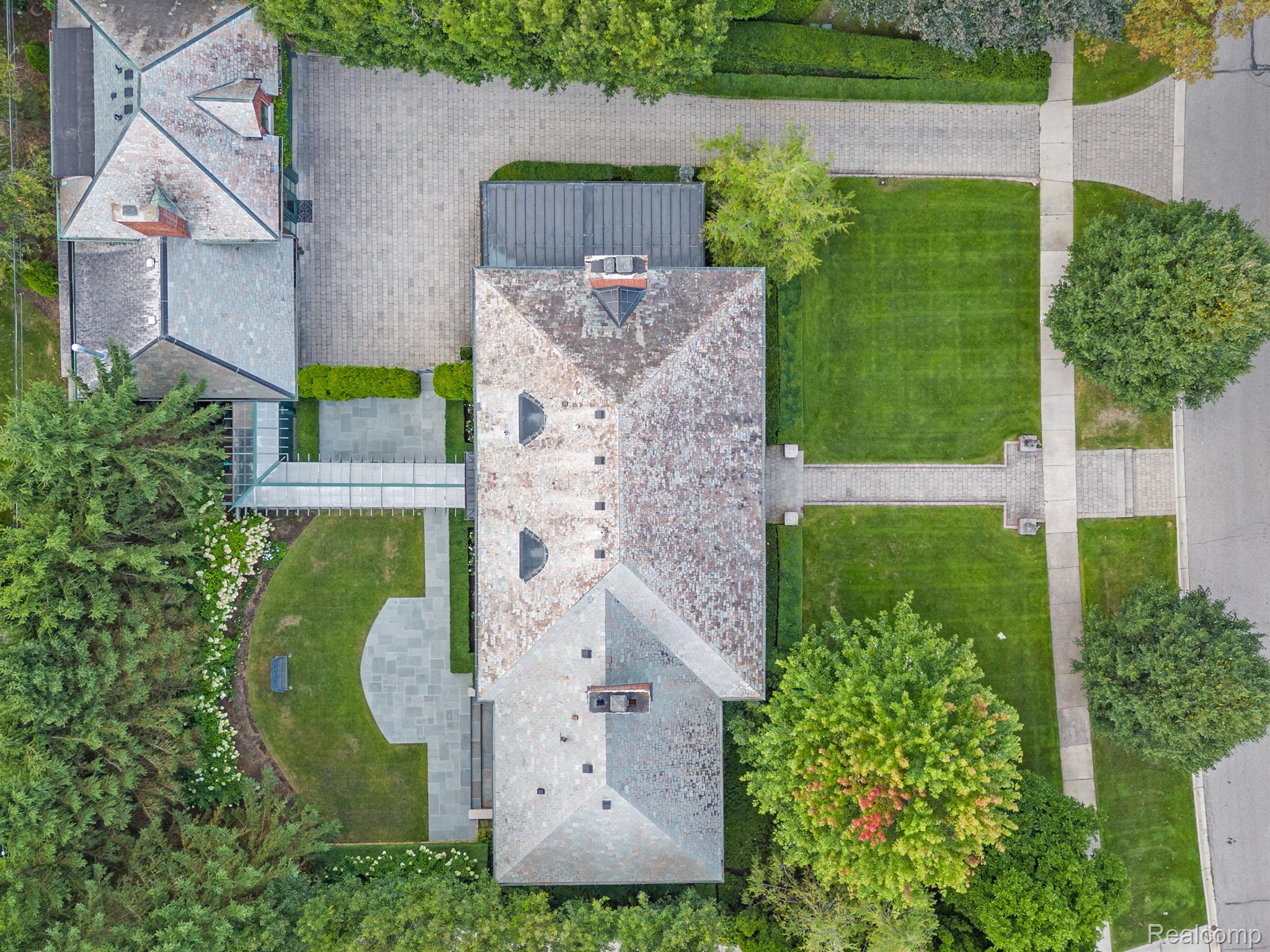 416 HAWTHORNE Street