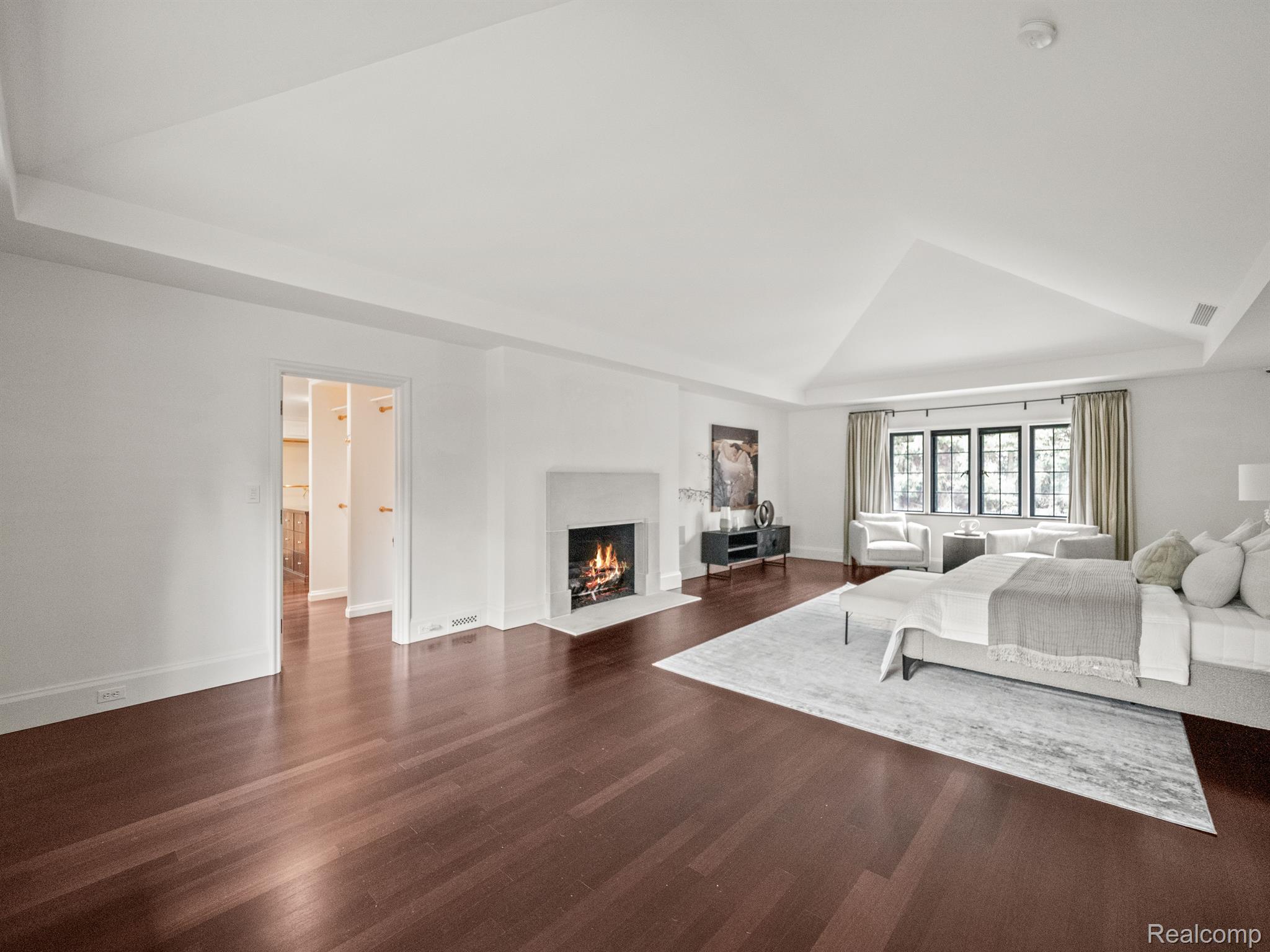 416 HAWTHORNE Street