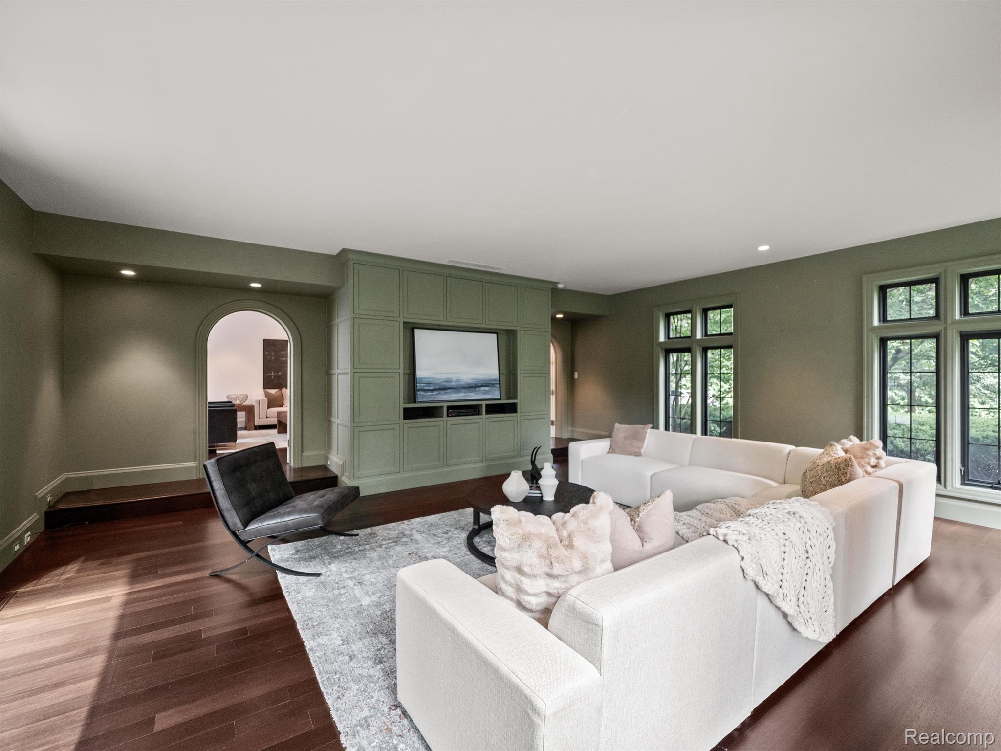 416 HAWTHORNE Street