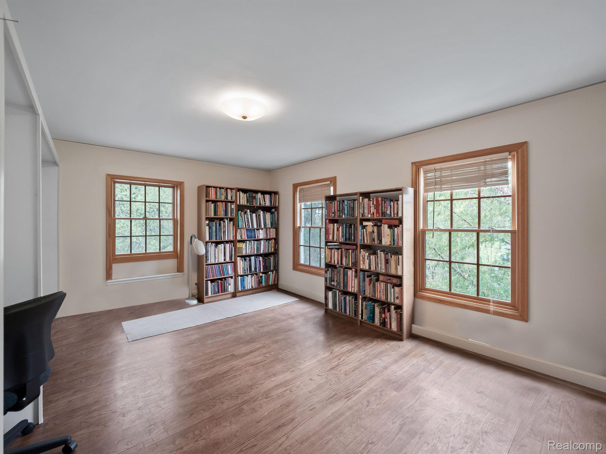 456 LONE PINE Court