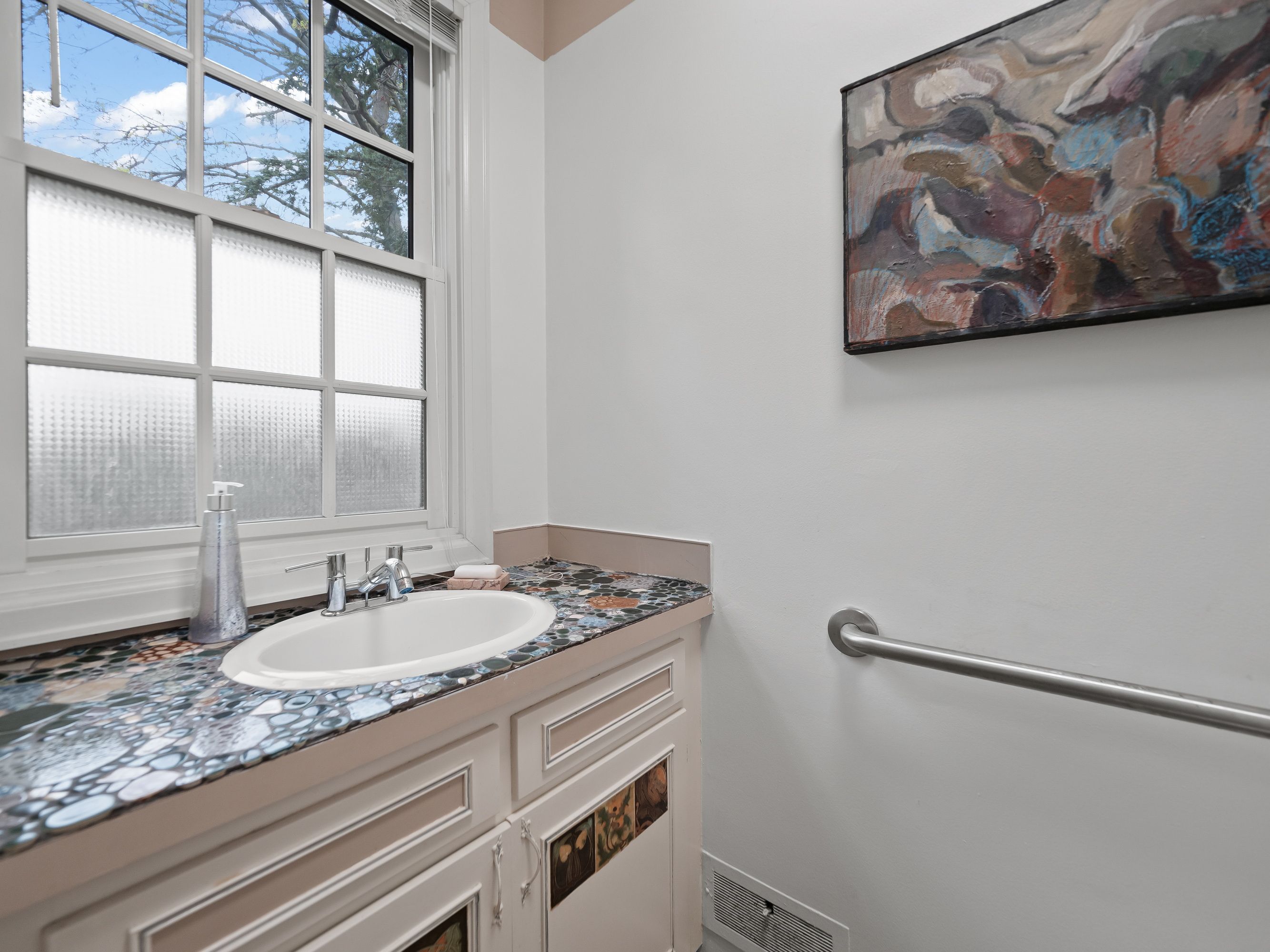 456 LONE PINE Court