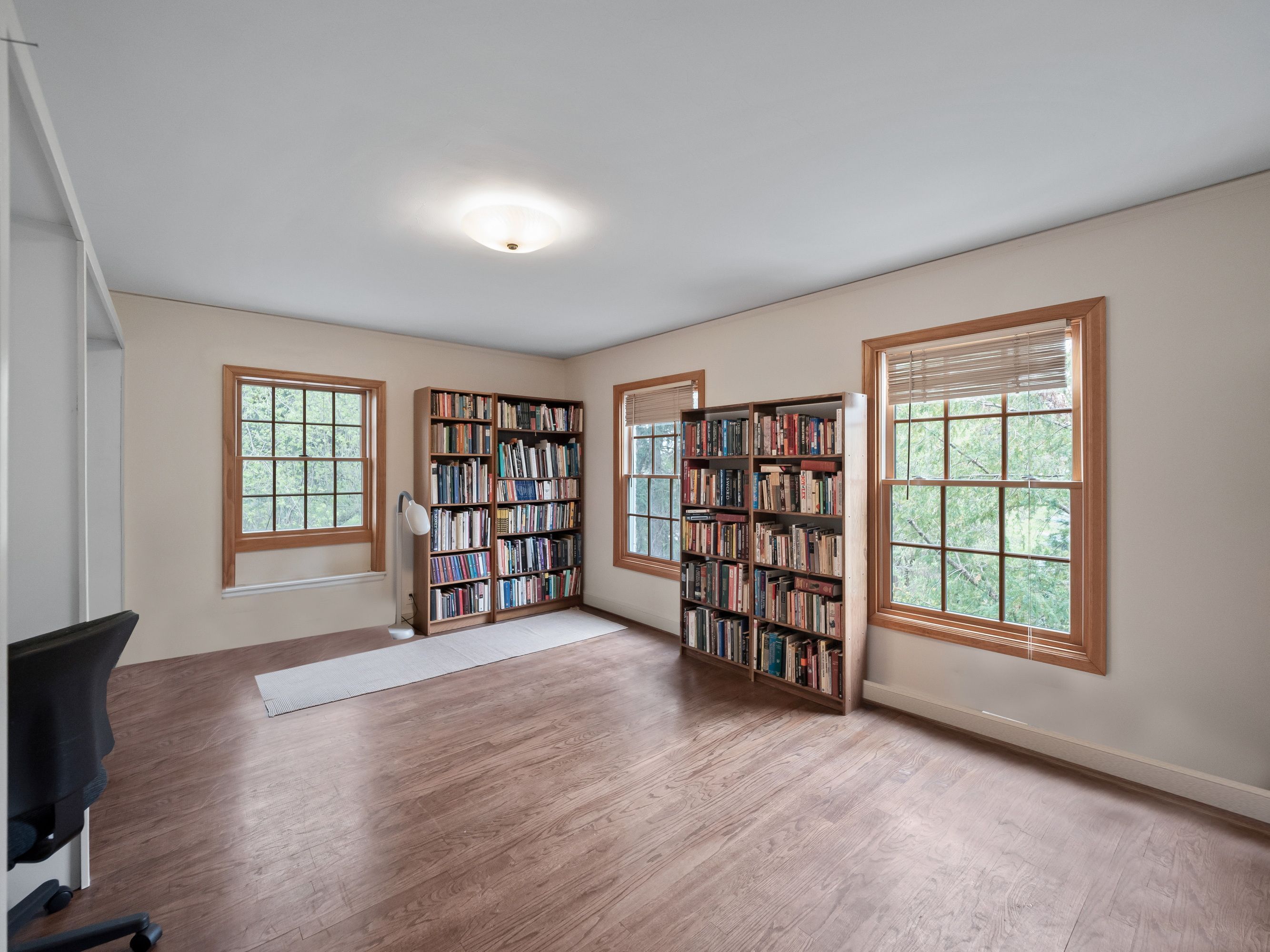 456 LONE PINE Court