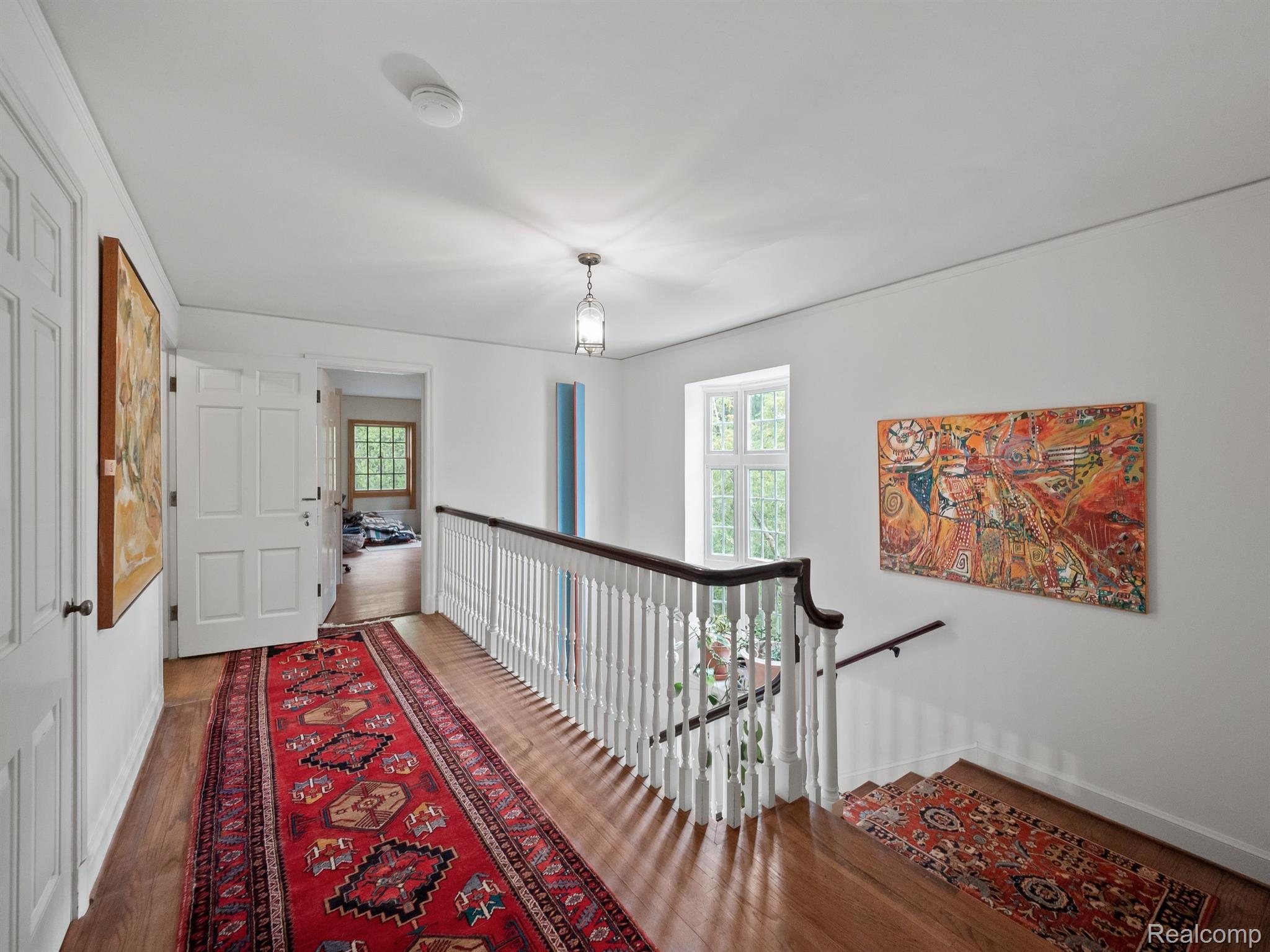 456 LONE PINE Court