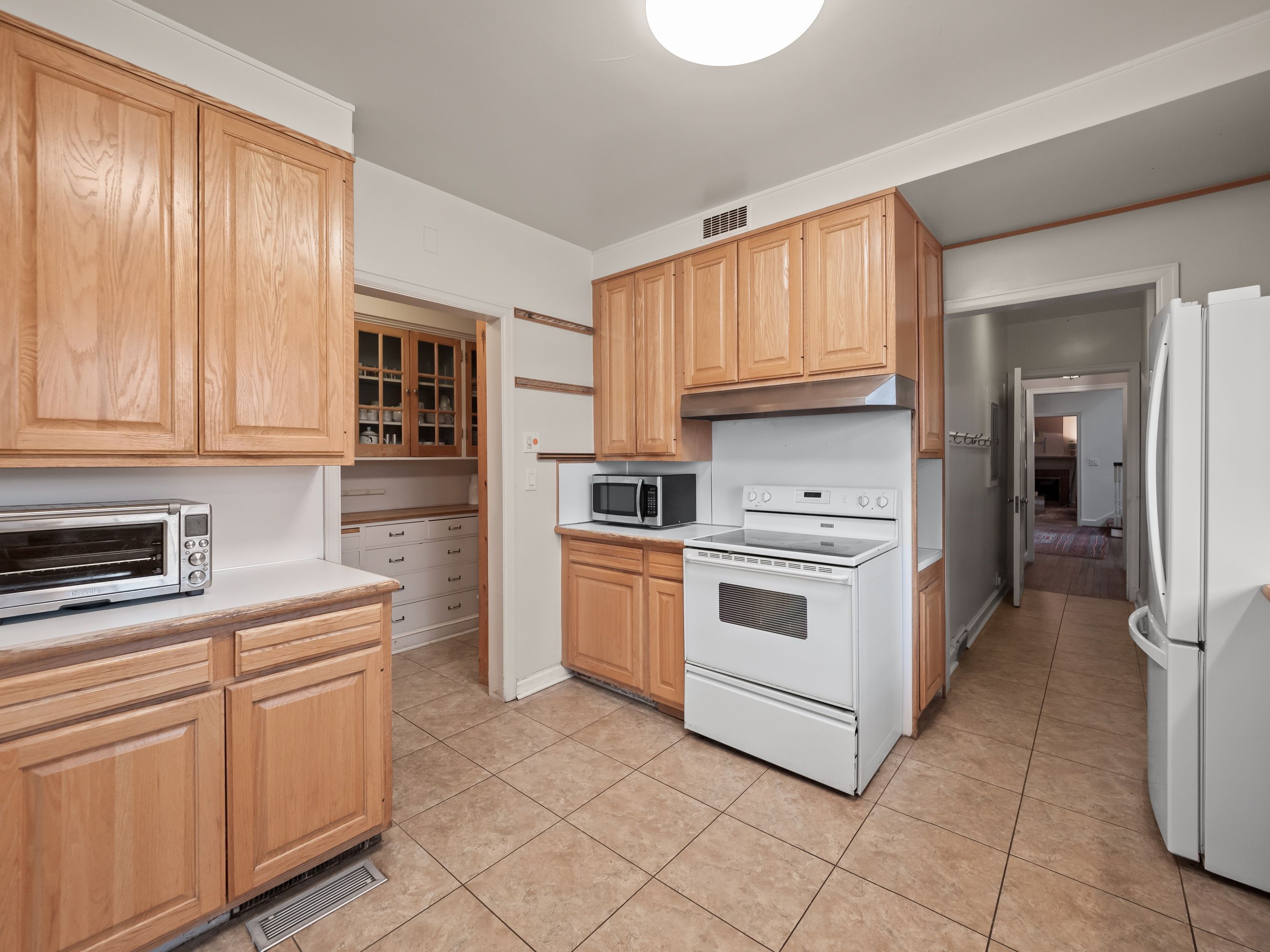 456 LONE PINE Court