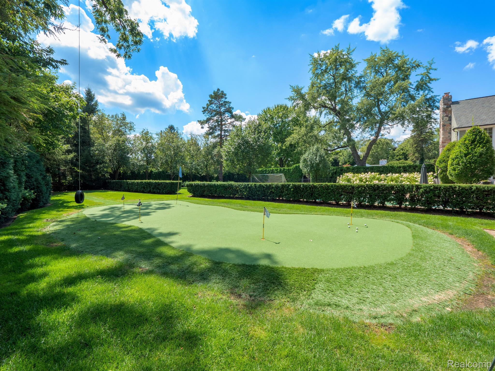 950 WADDINGTON Street