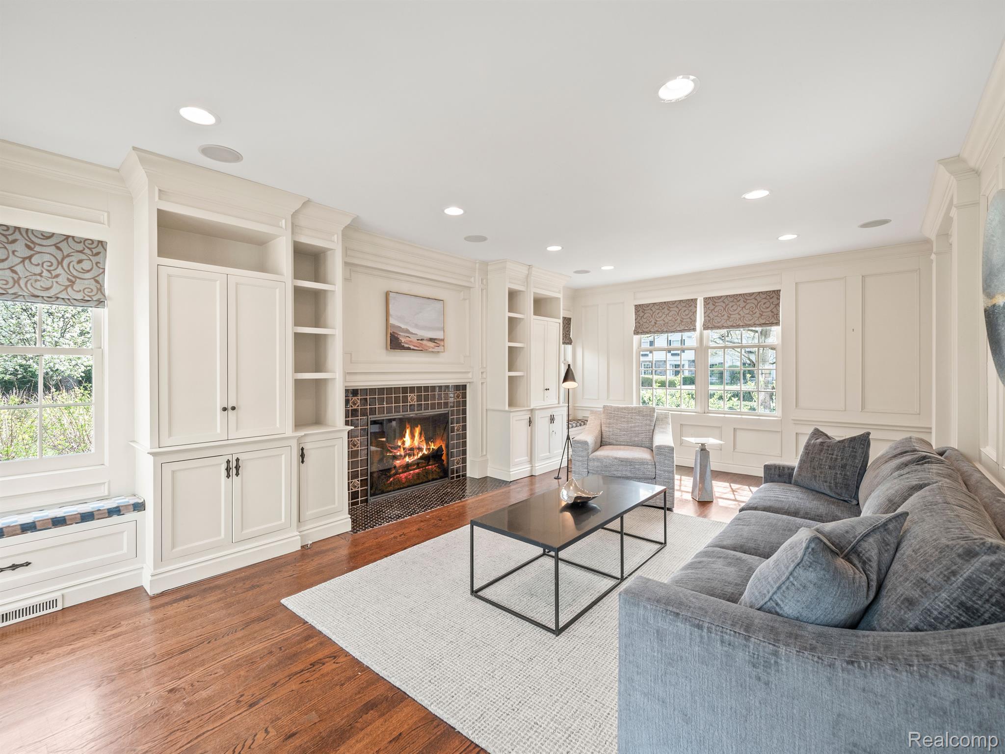 950 WADDINGTON Street