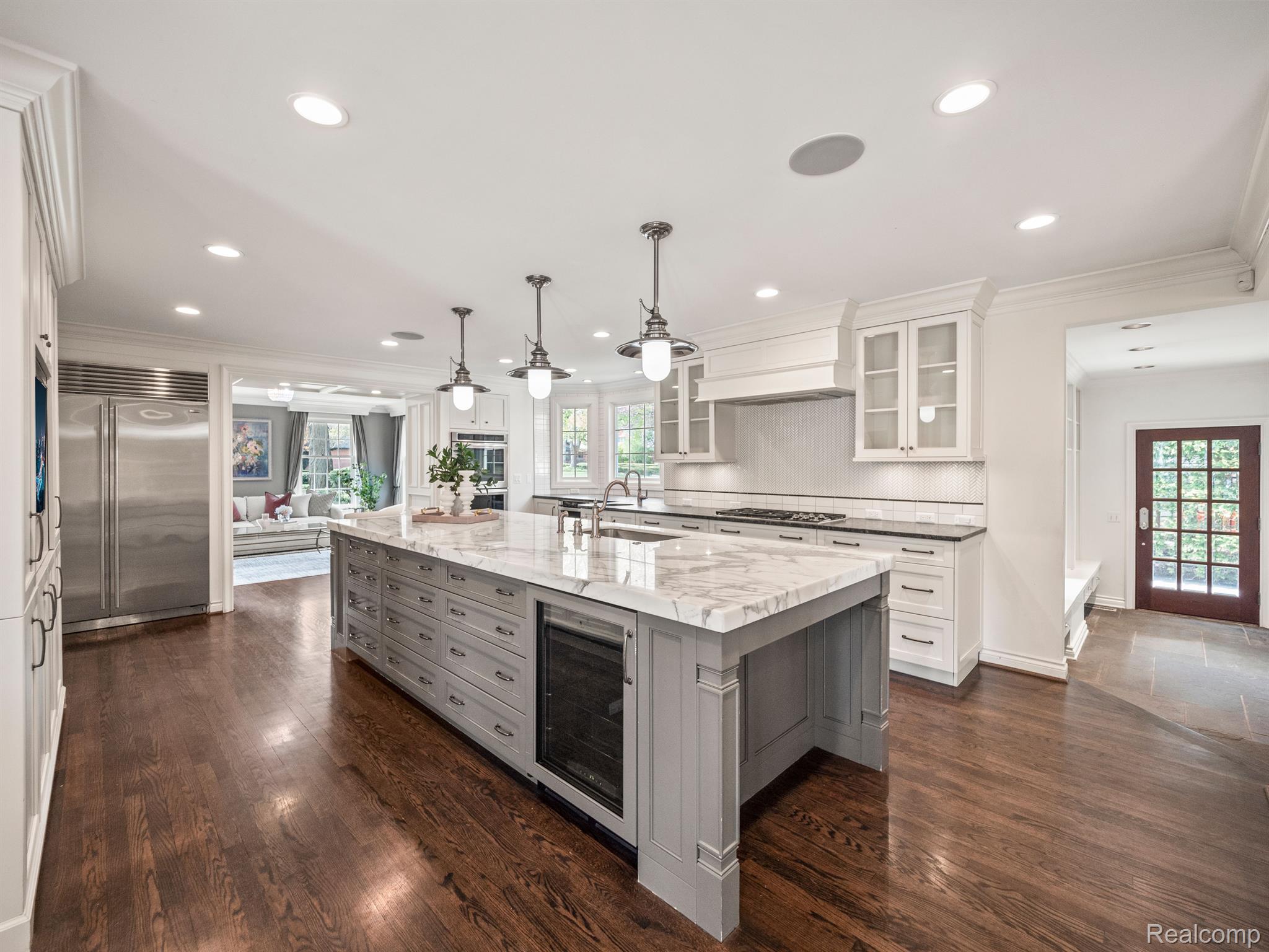 950 WADDINGTON Street