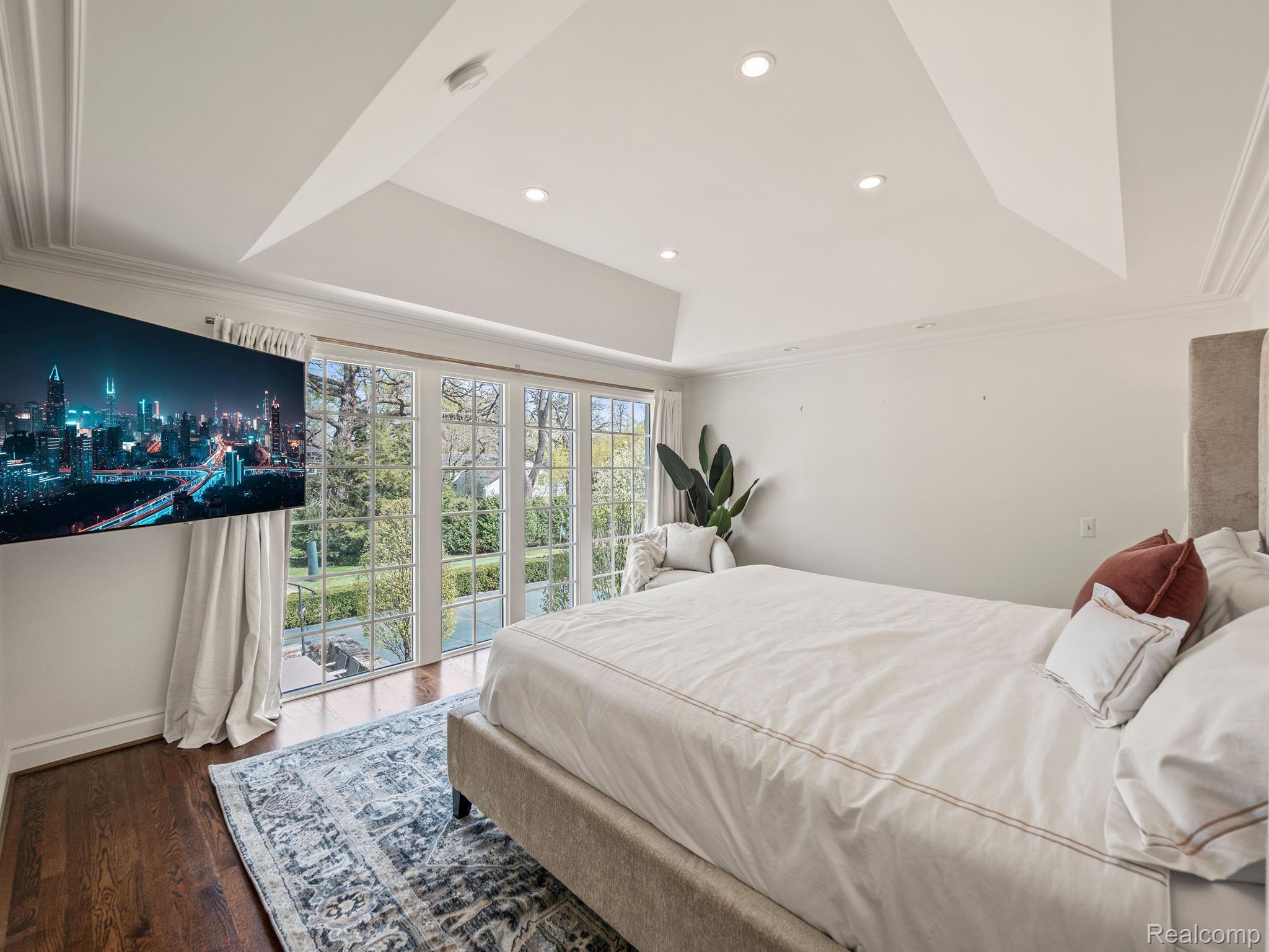 950 WADDINGTON Street