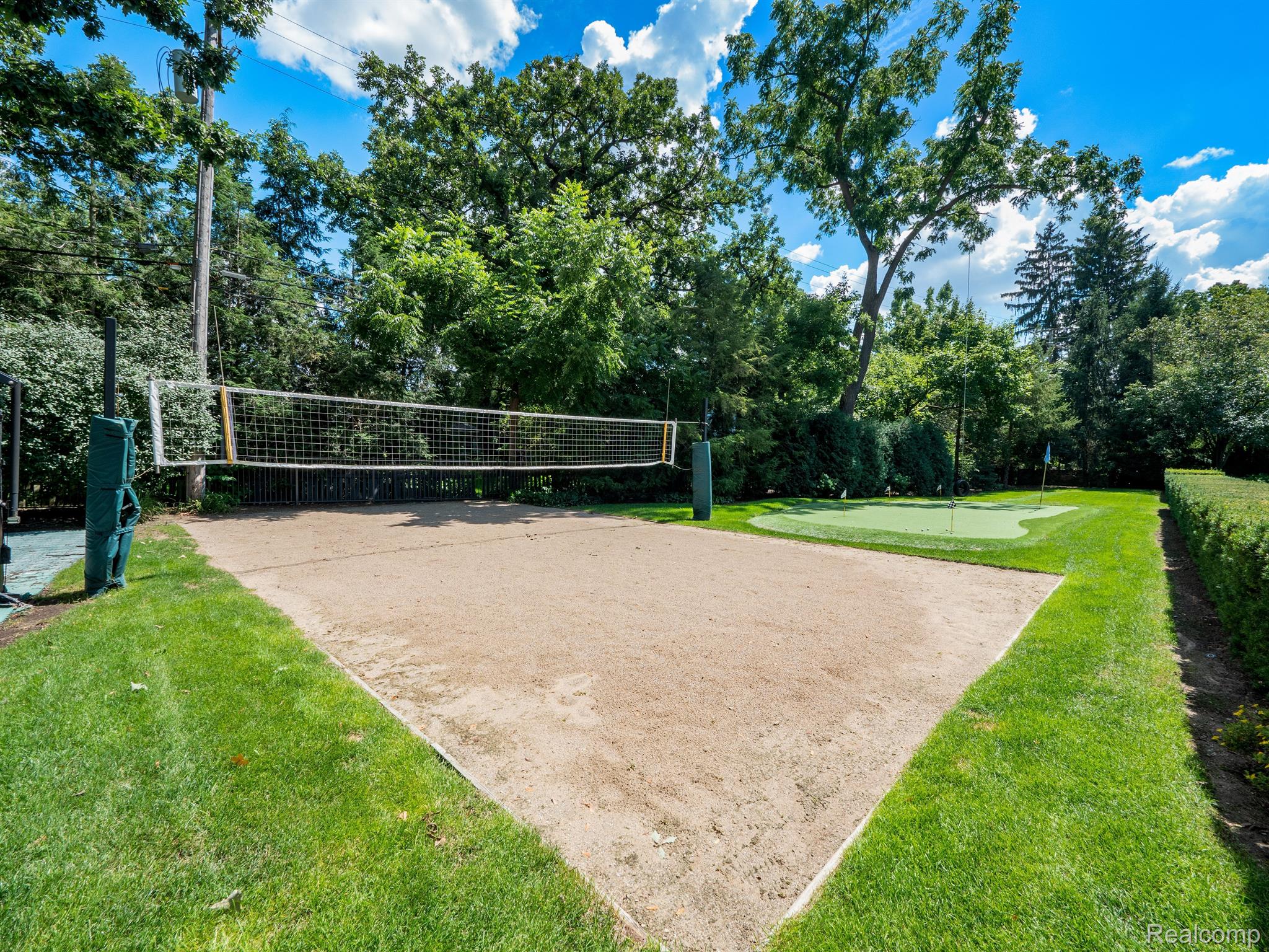 950 WADDINGTON Street