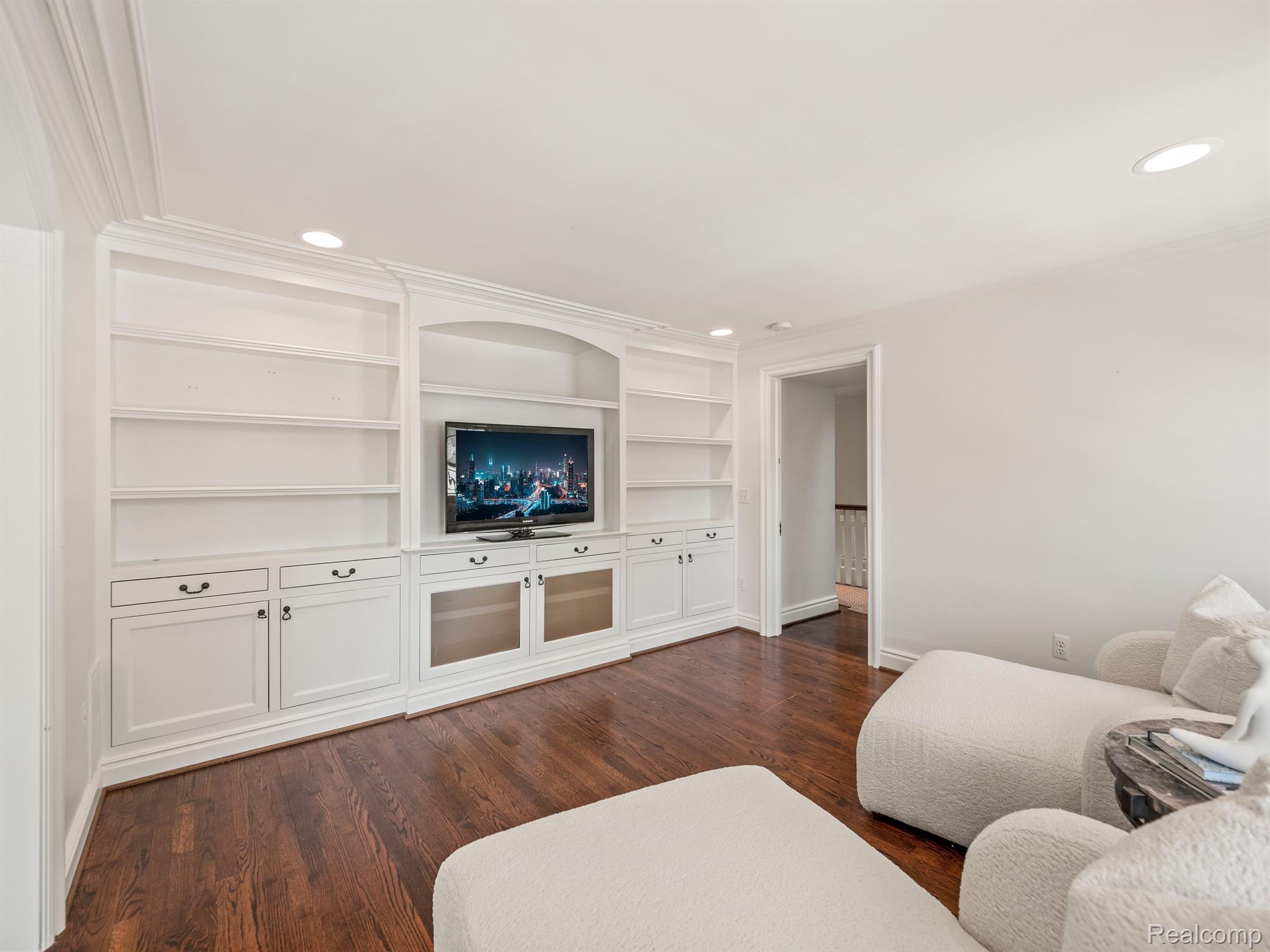 950 WADDINGTON Street