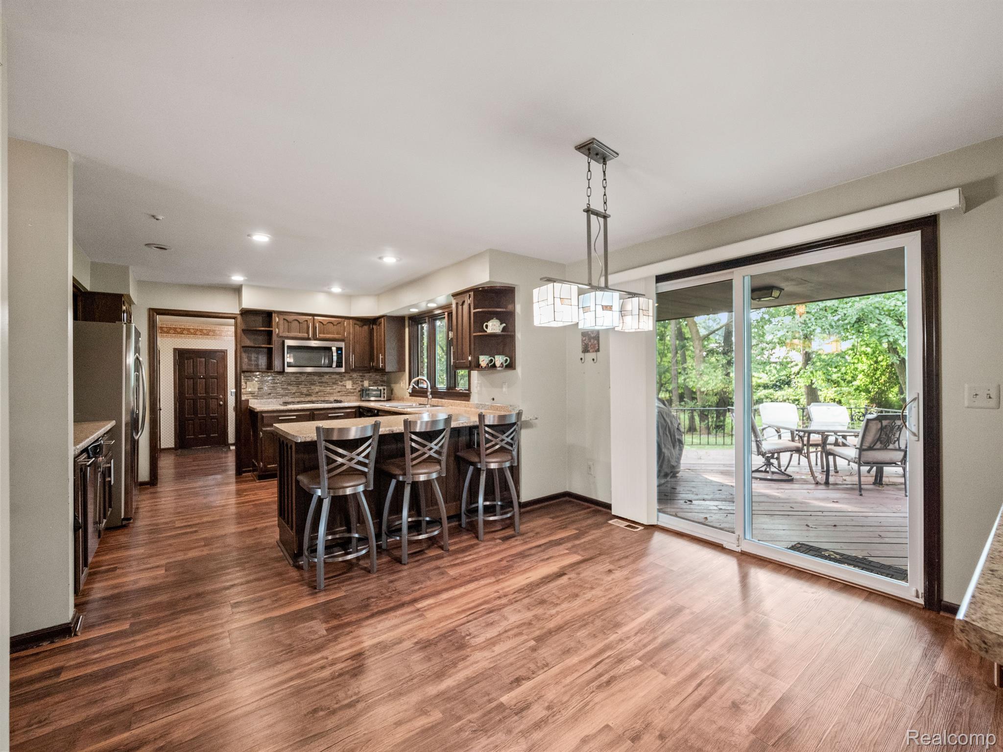 22875 COVENTRY WOODS Lane