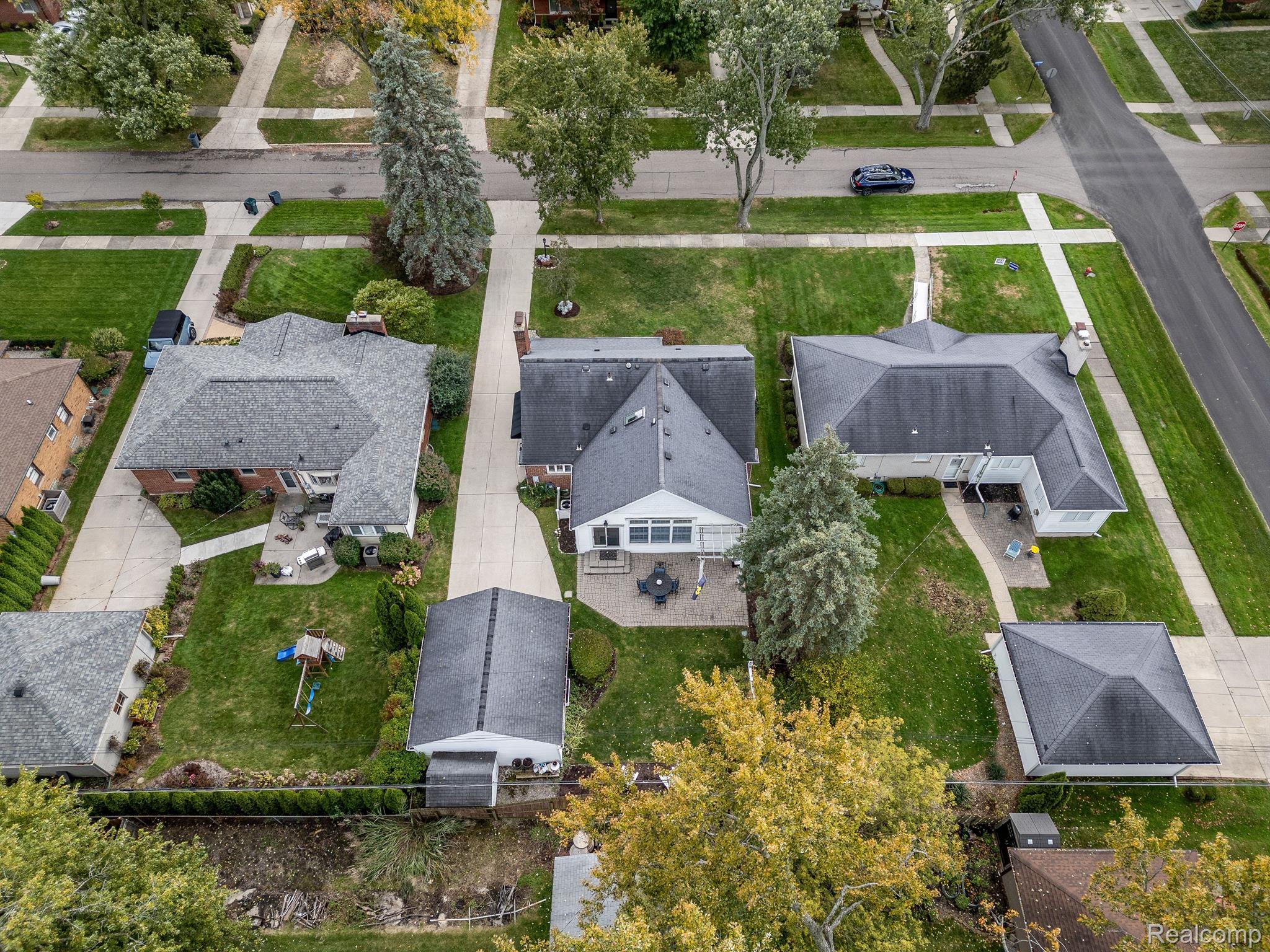 16986 LOCHERBIE Avenue