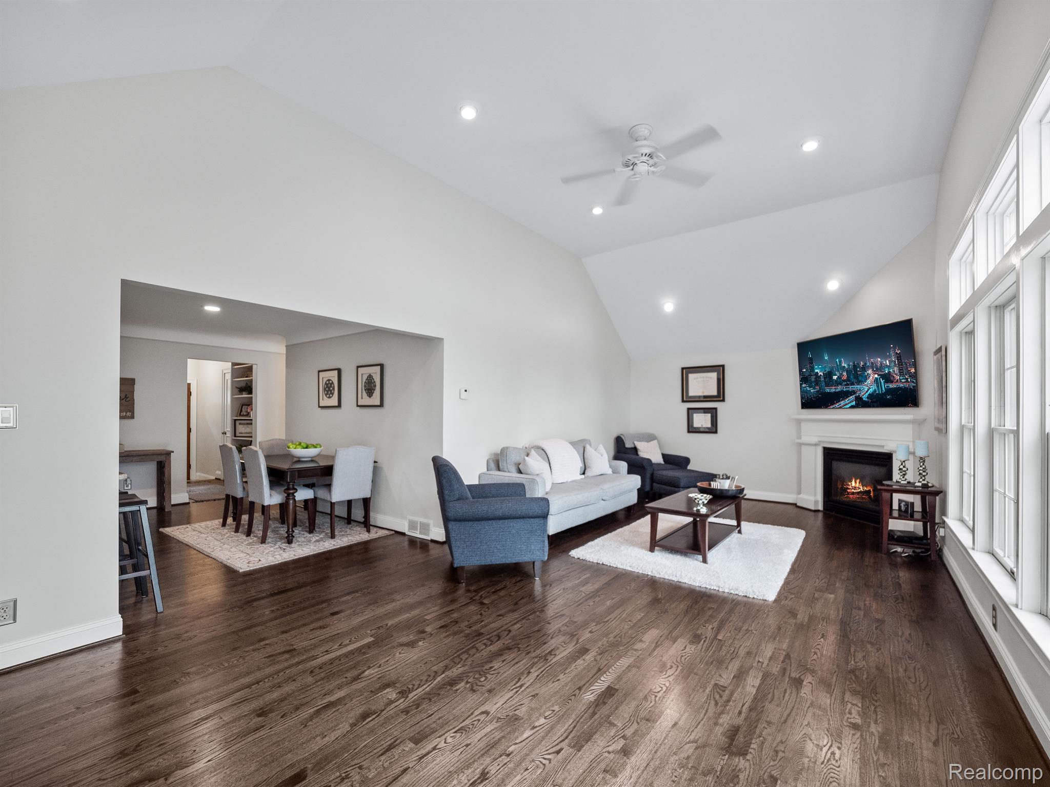 16986 LOCHERBIE Avenue