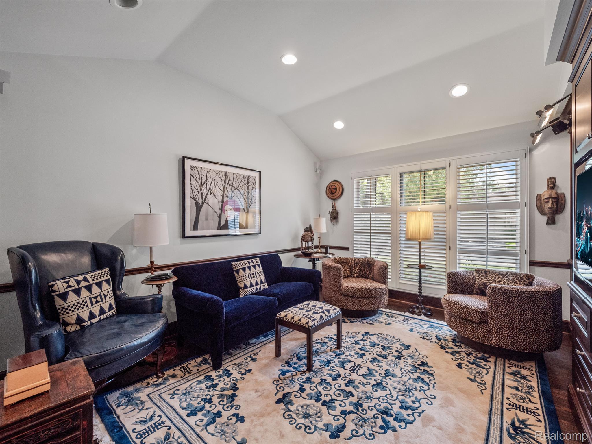 32400 PINES Drive