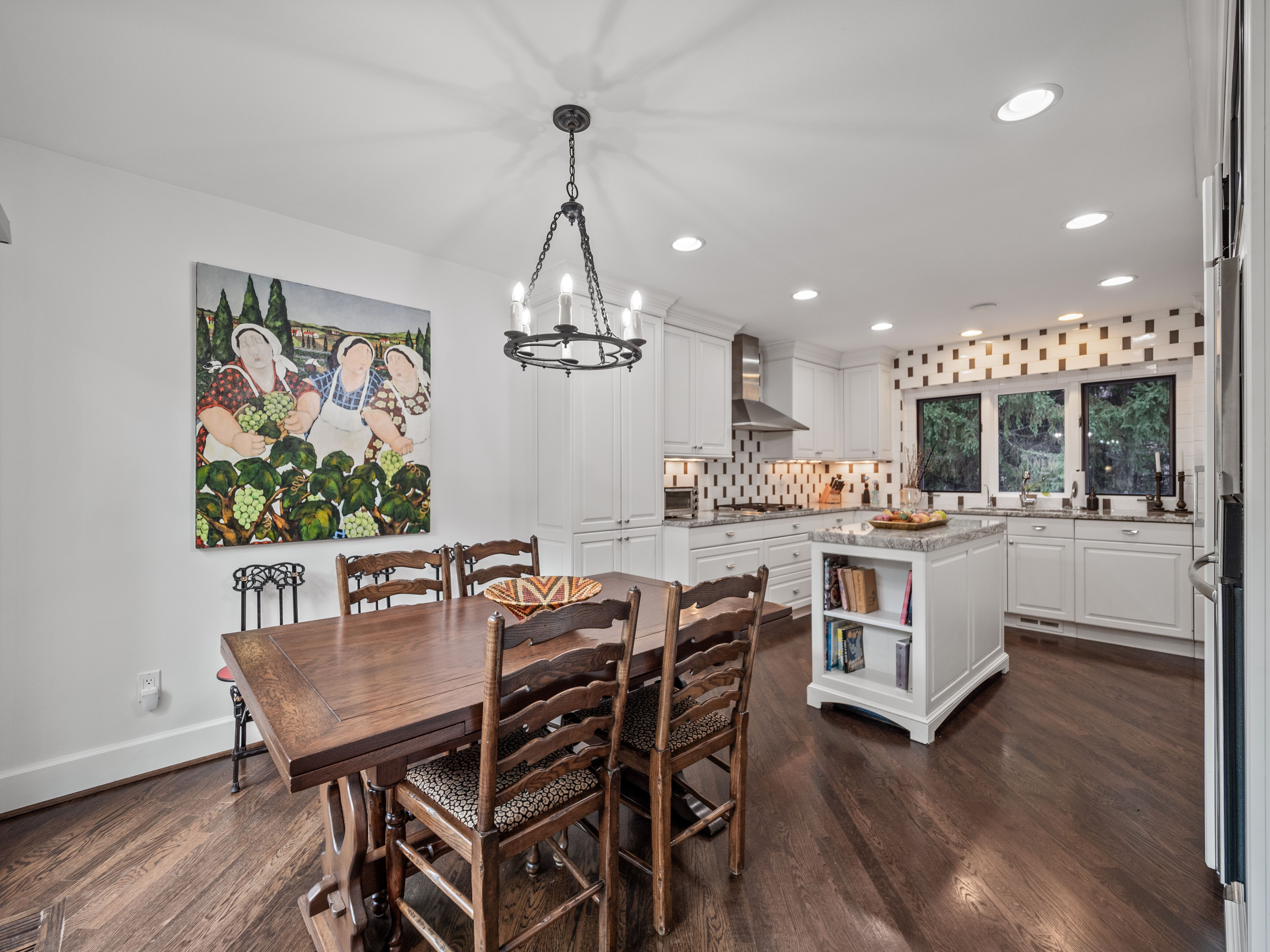 32400 PINES Drive