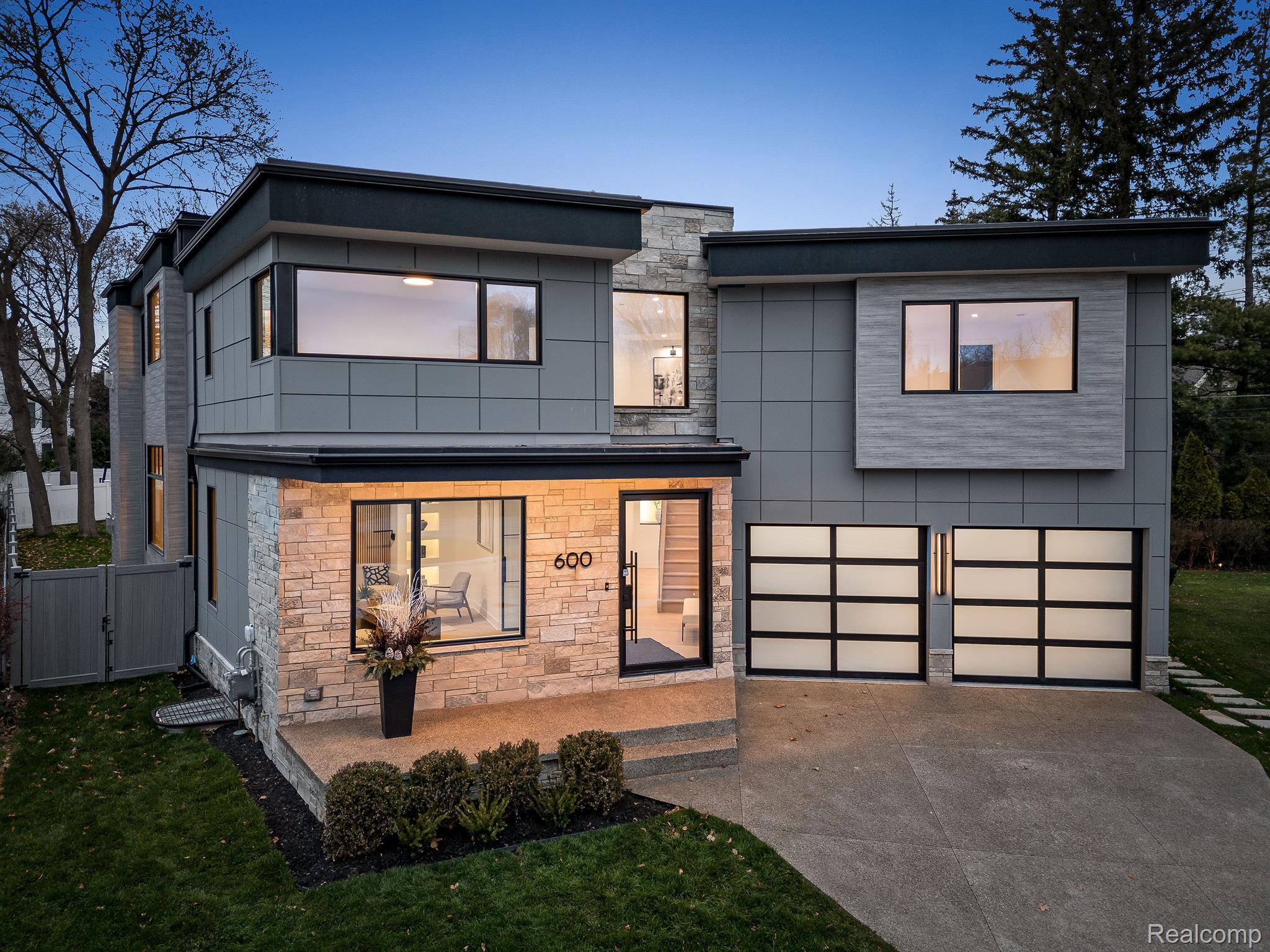 600 ATEN Court