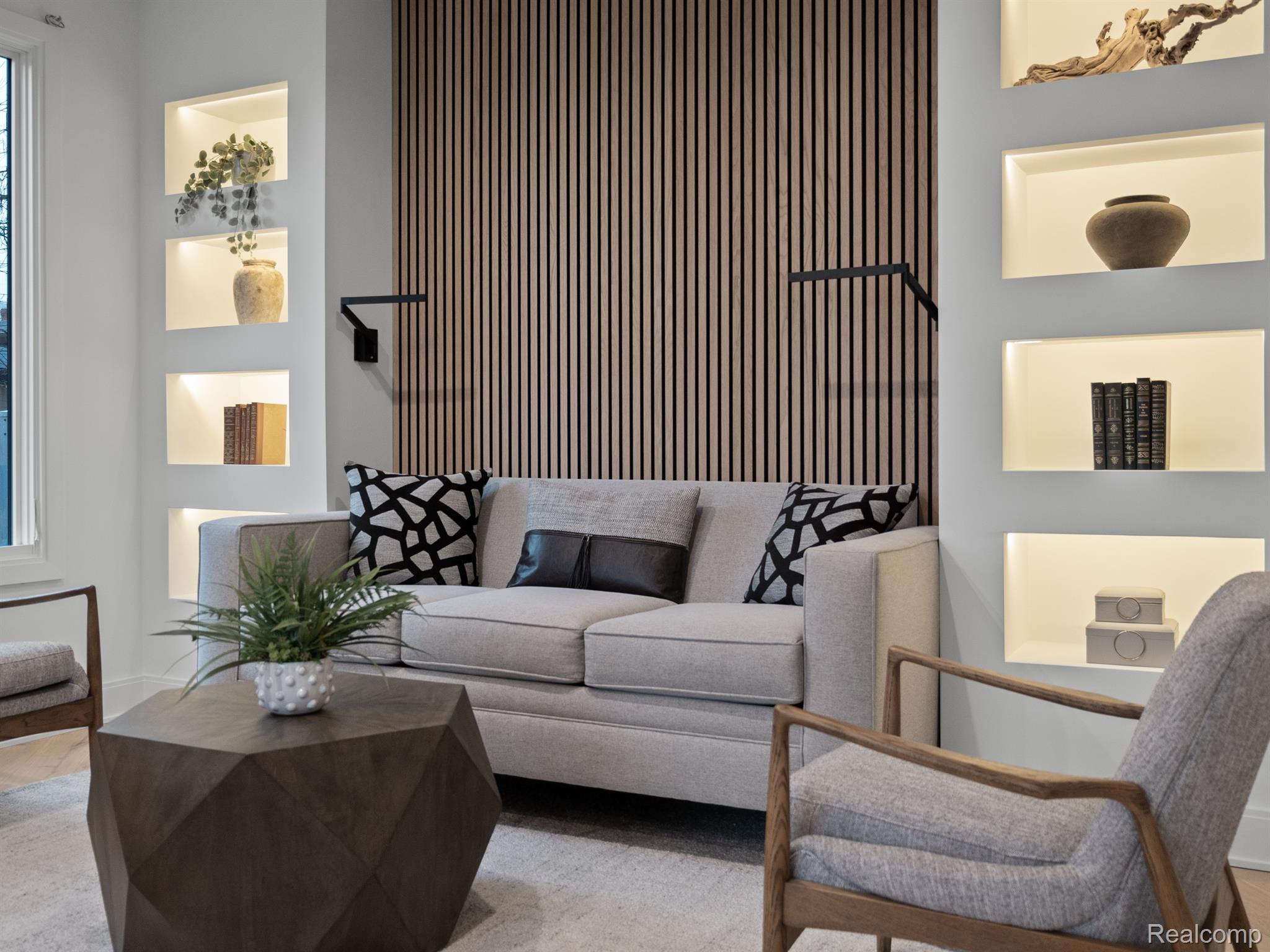 600 ATEN Court