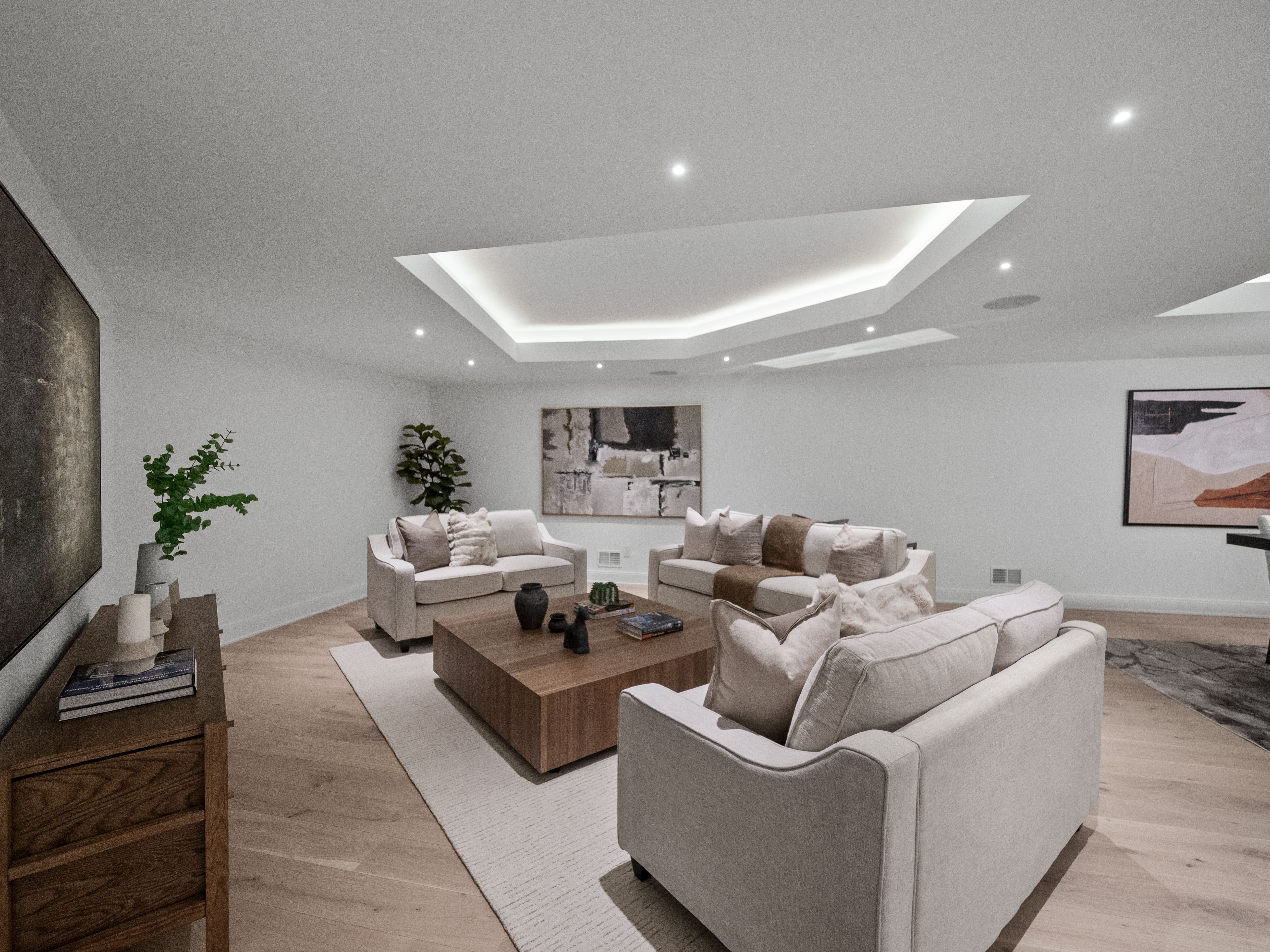 600 ATEN Court