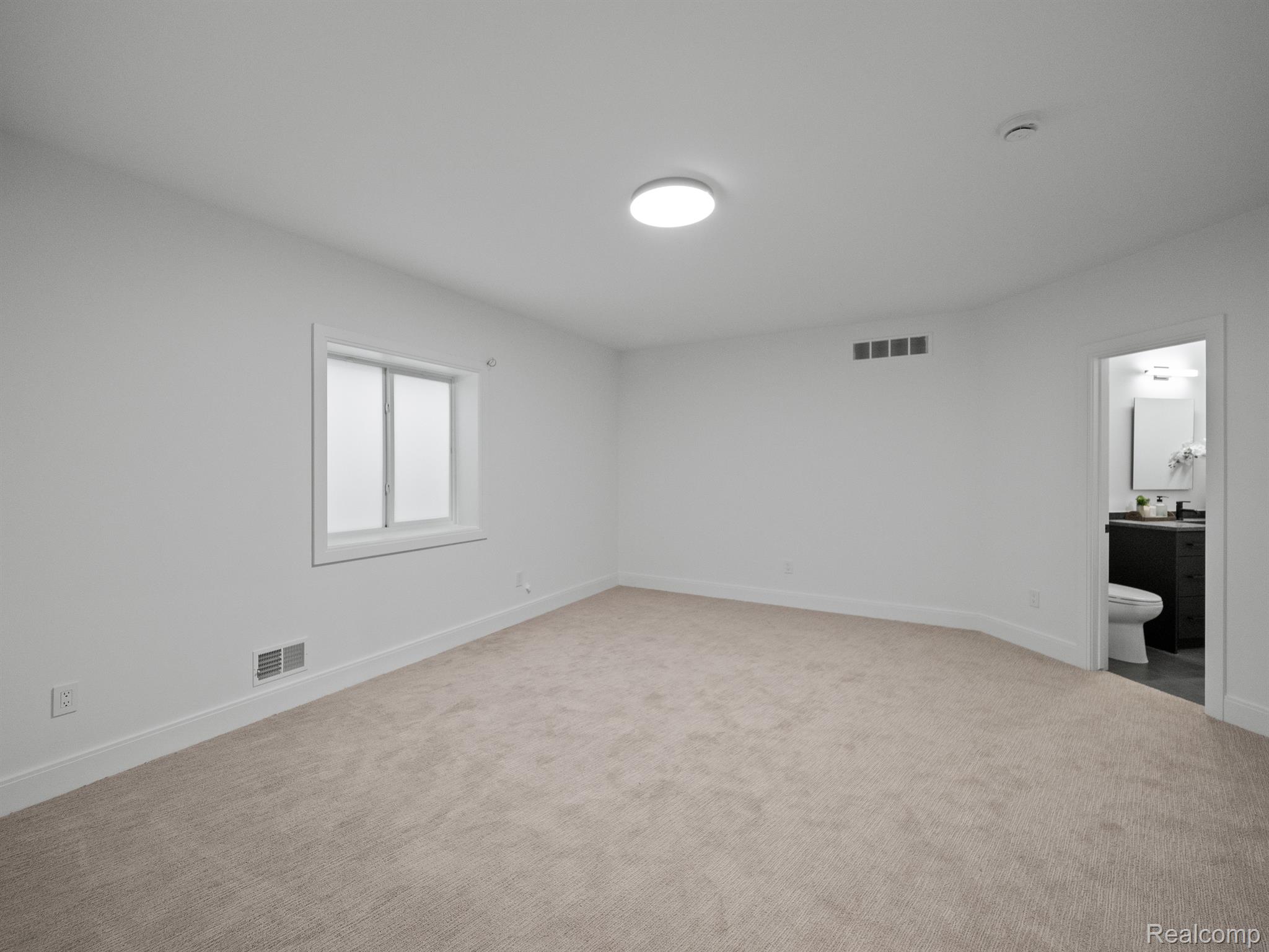 600 ATEN Court