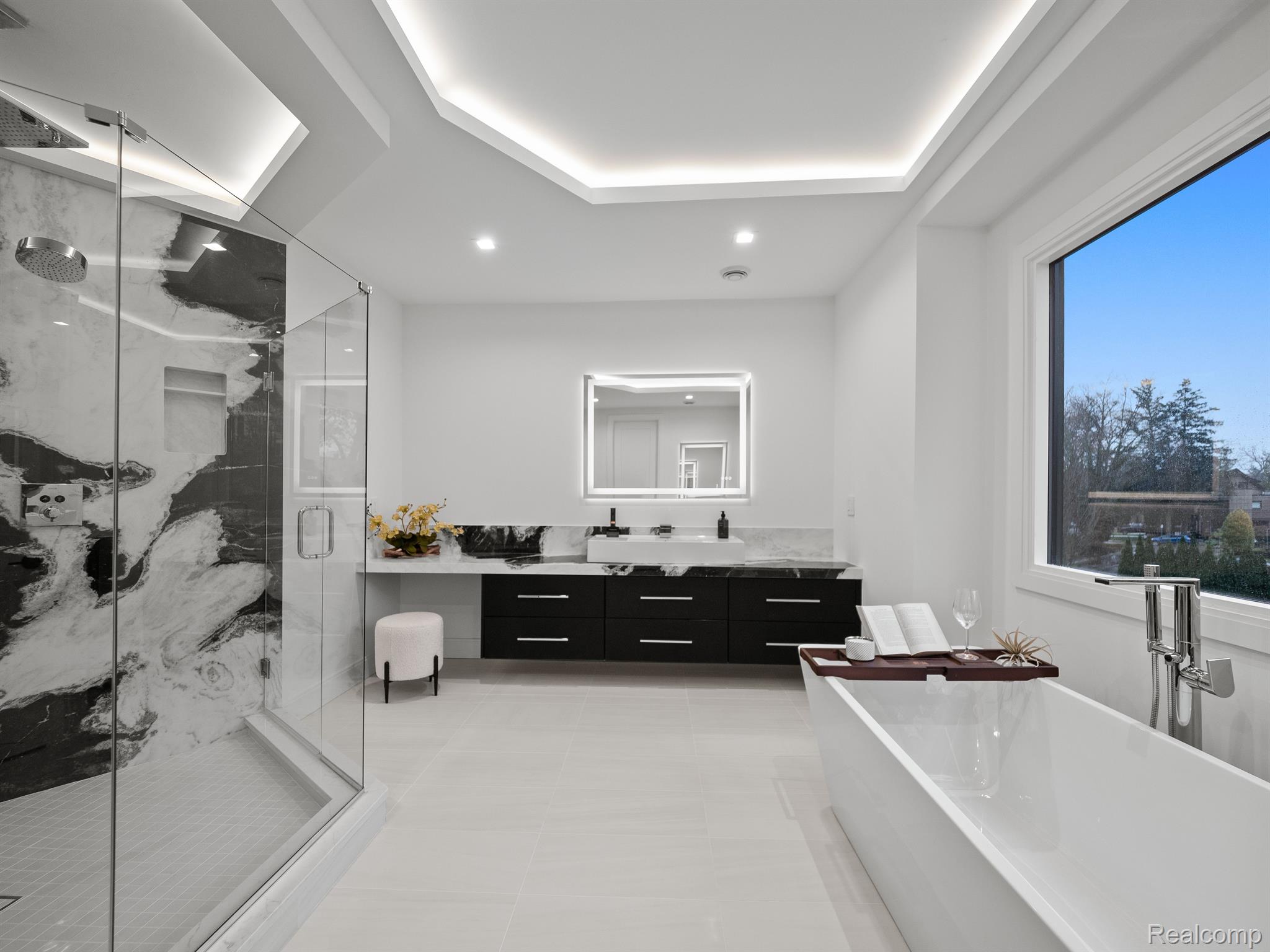 600 ATEN Court