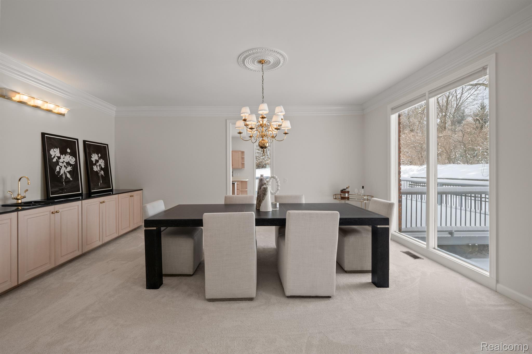 2729 GLENBROOKE Court