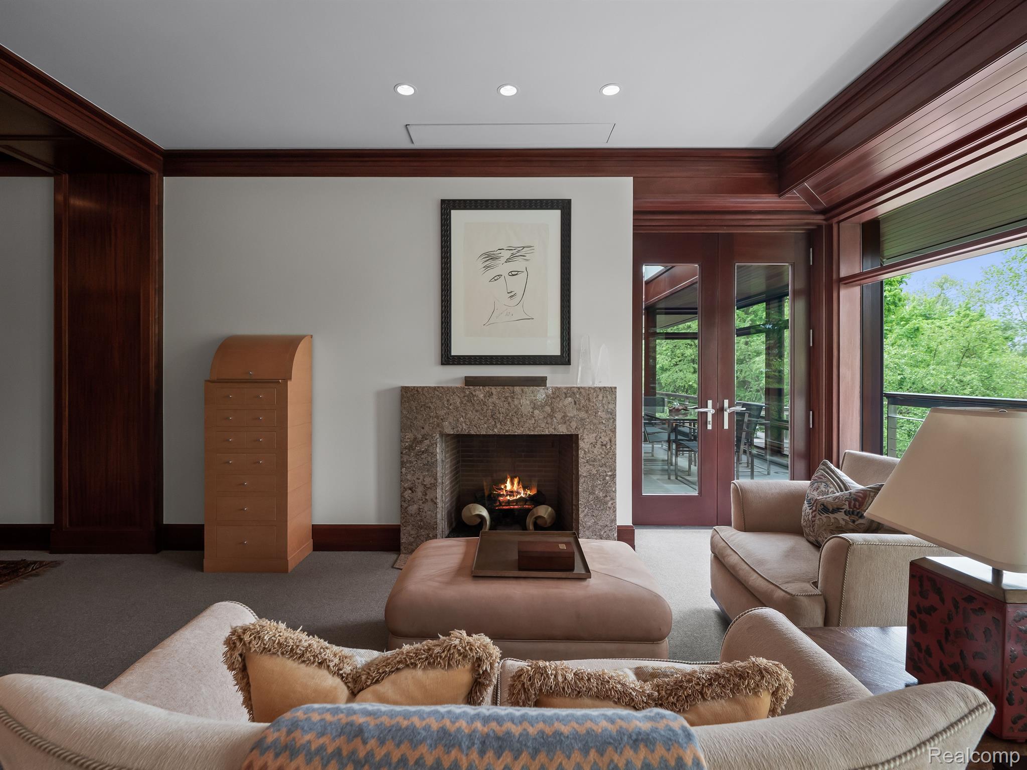 834 SOUTHFIELD Road
